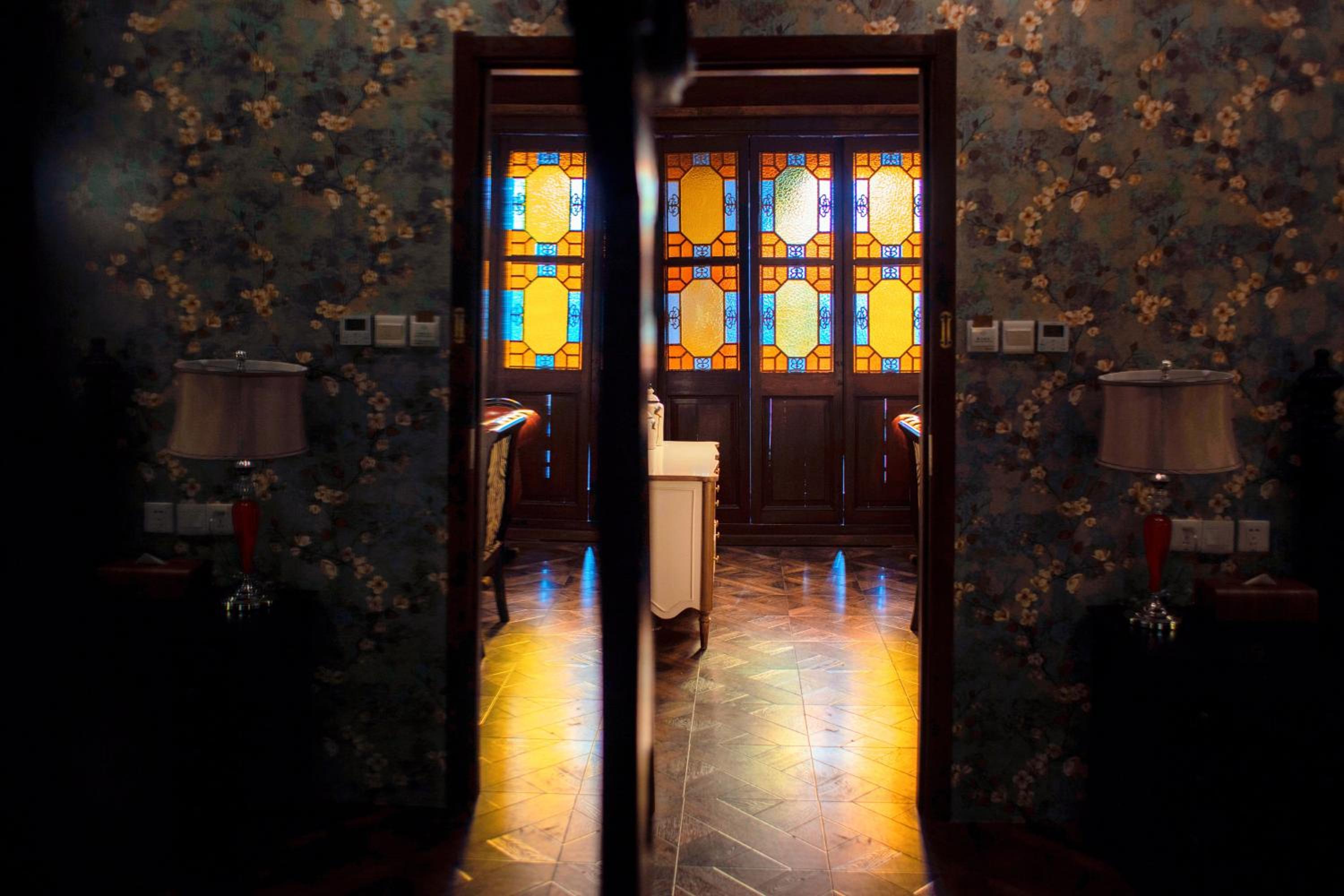 Deluxe King Room photo 1