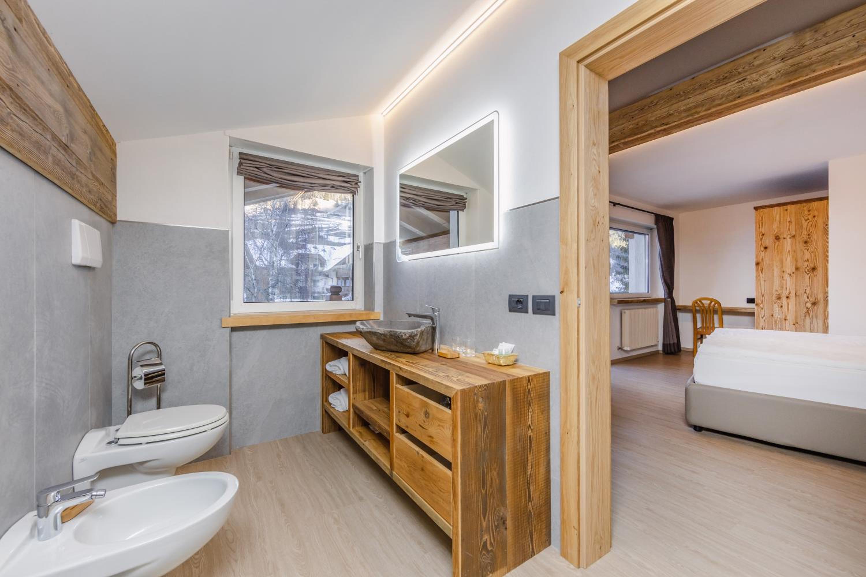 Superior Double Room photo 2