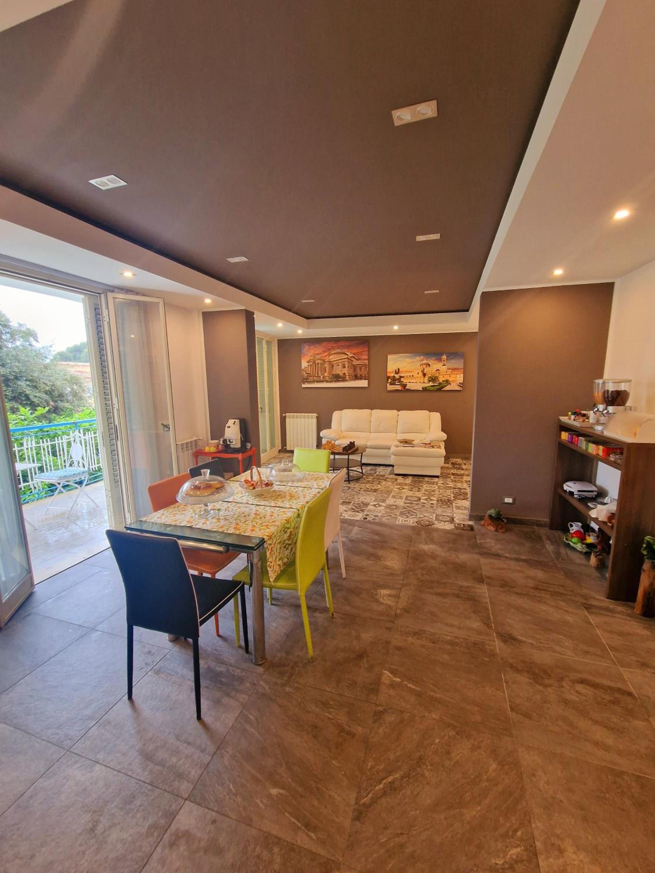 King Room with Balcony photo 2
