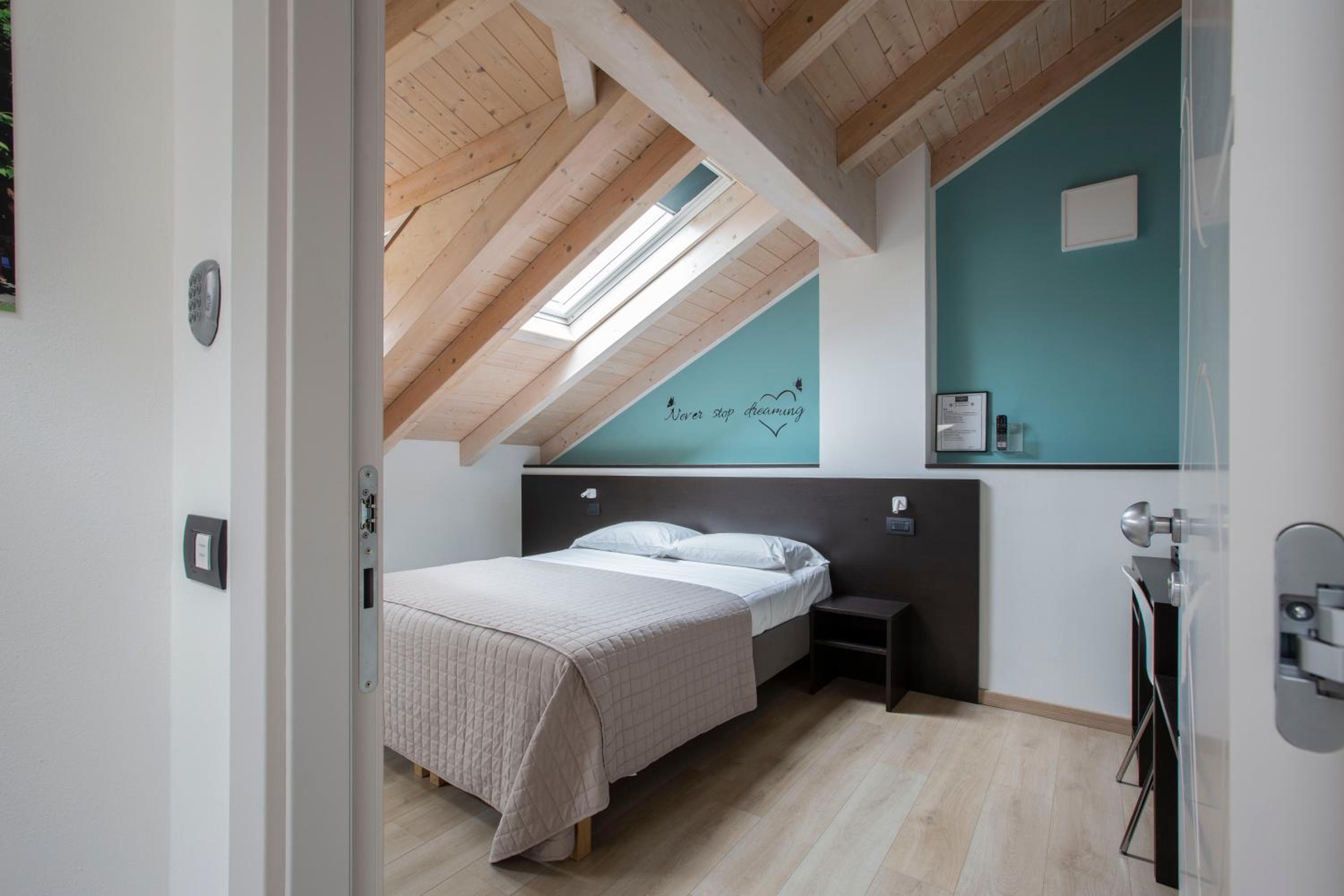 Superior Double Room - Photo 2