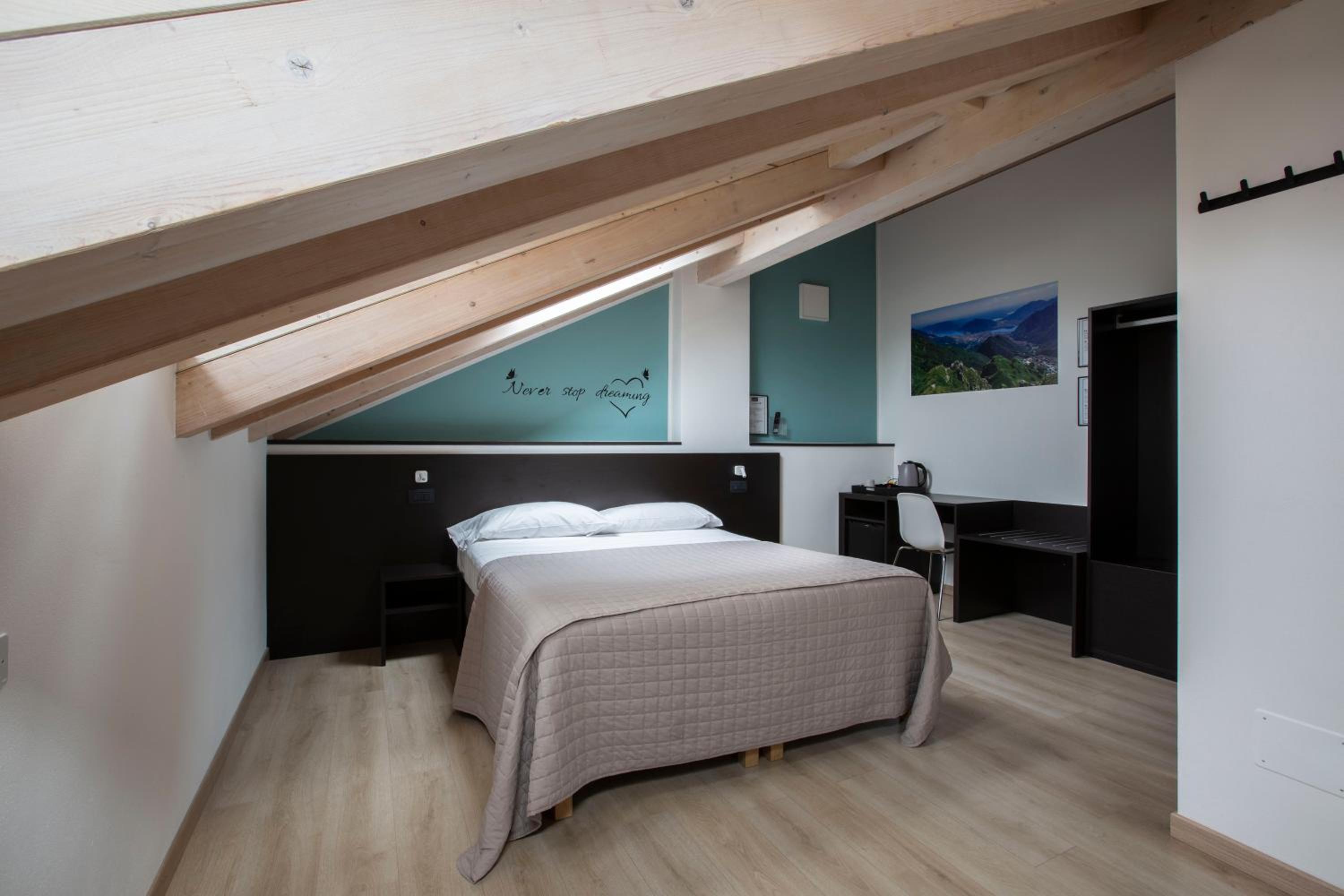 Superior Double Room - Photo 4
