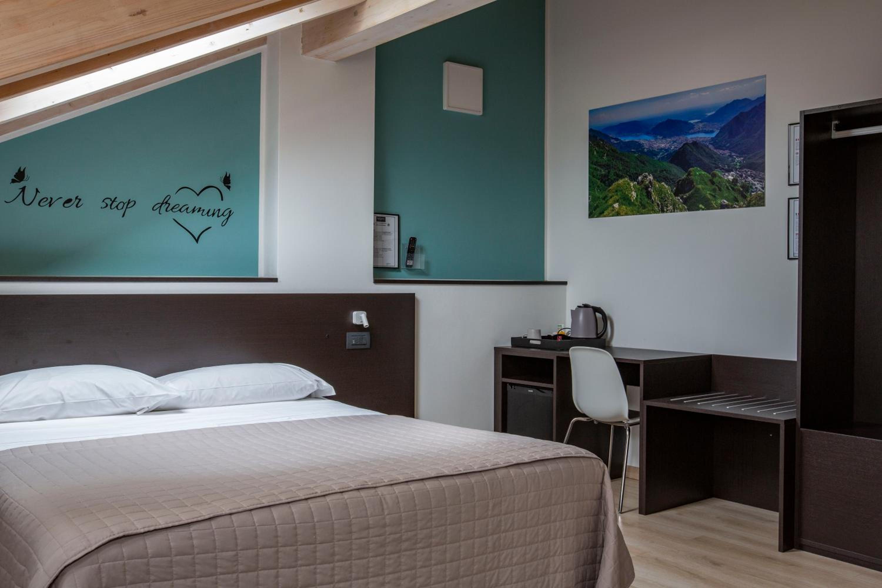 Superior Double Room - Photo 13