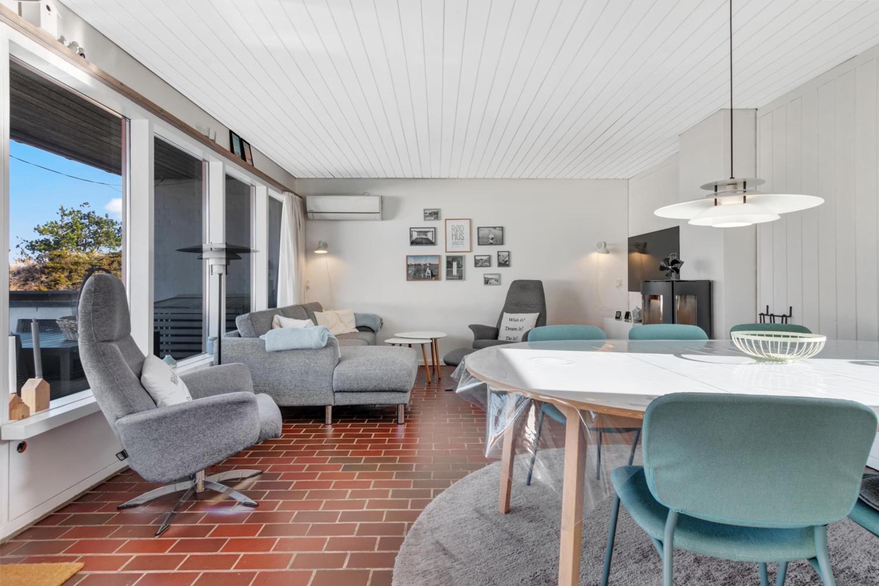 Two-Bedroom Holiday Home photo 1