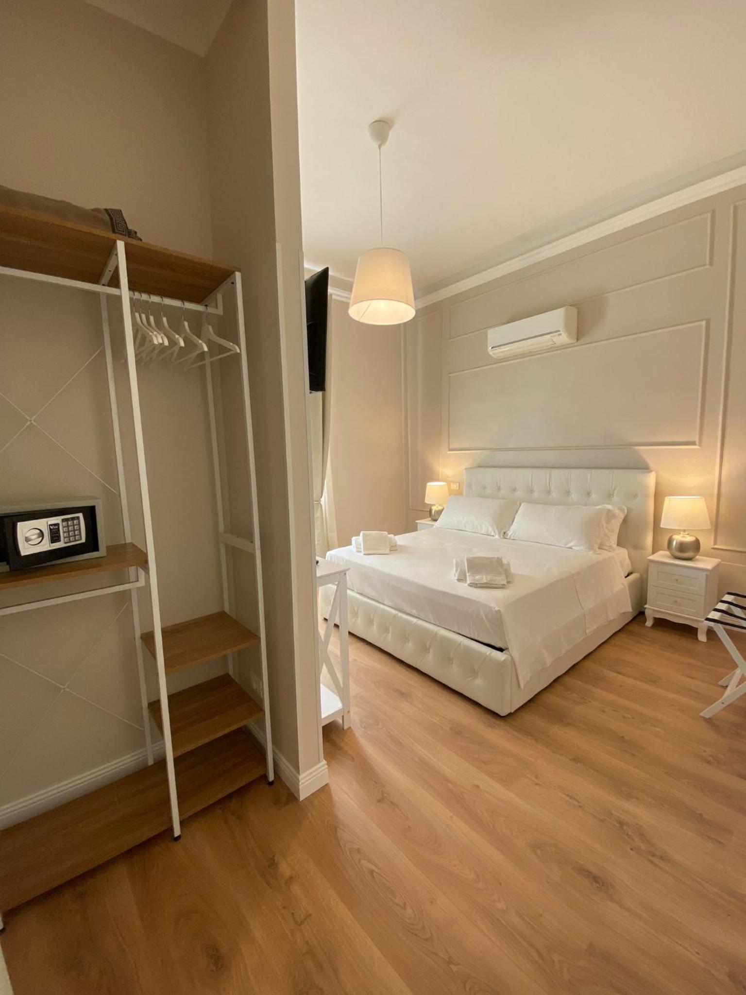 Standard Double Room photo 1