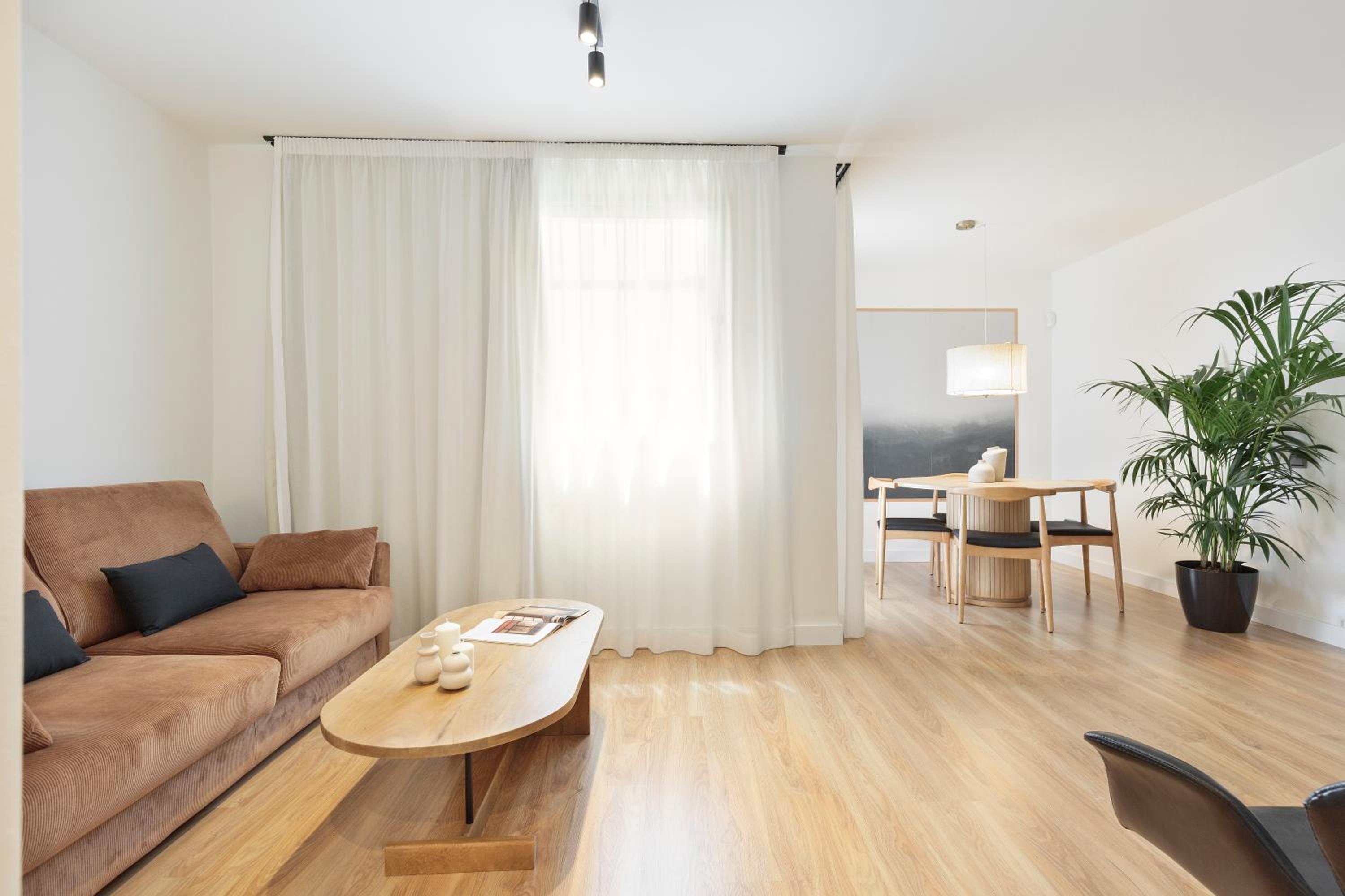 Apartamento con Terraza