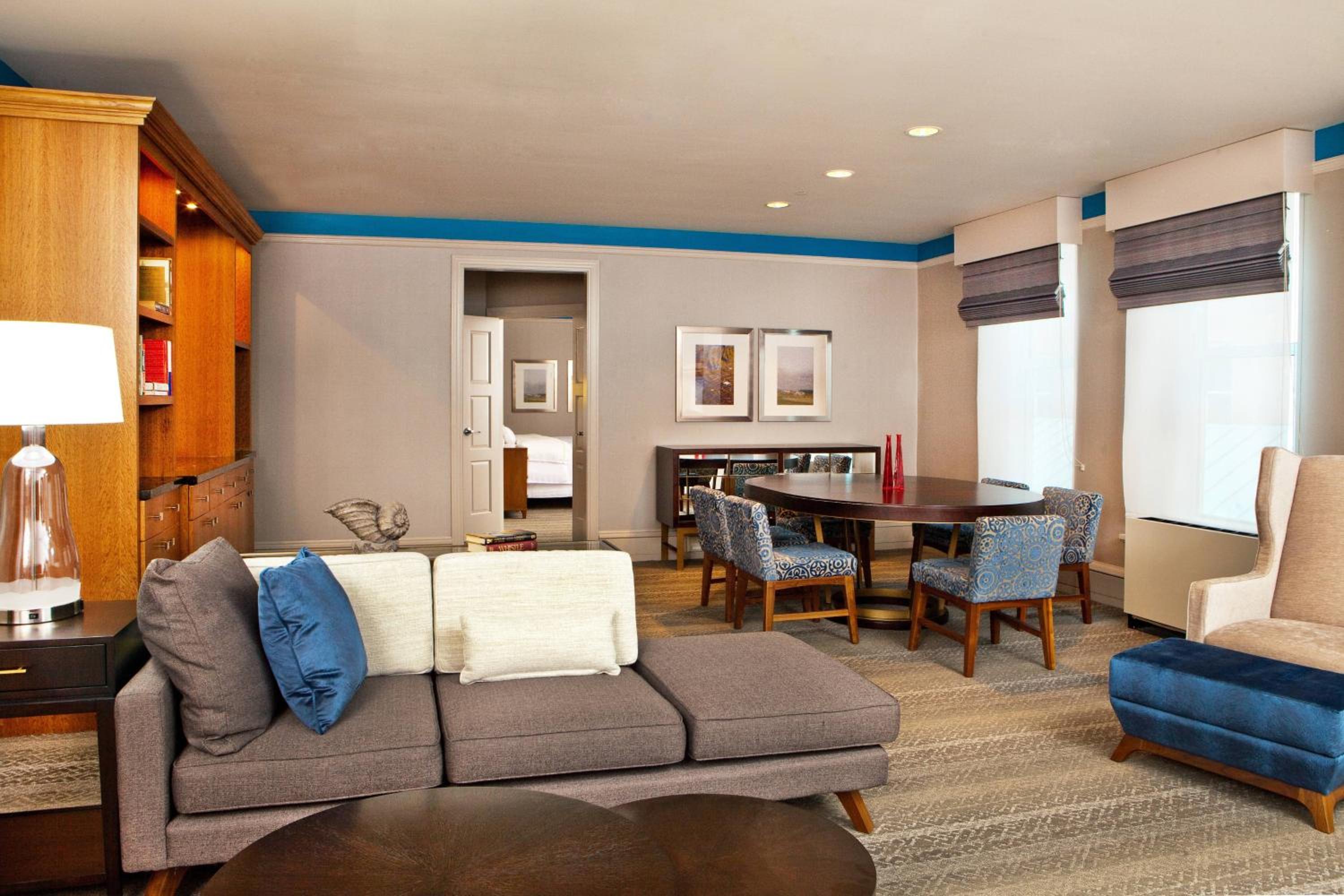 1 Bedroom Presidential Suite, 1 King photo 3