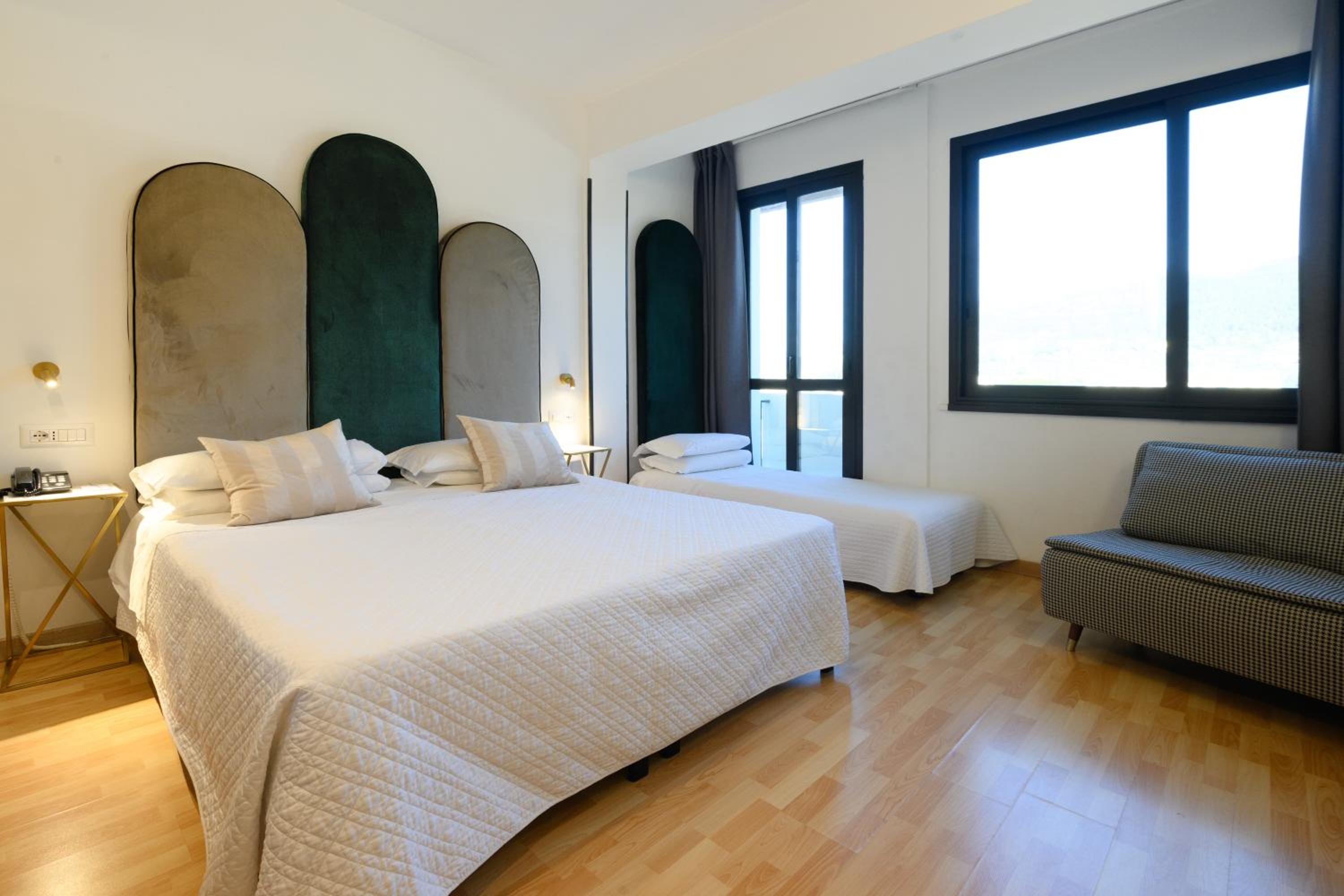 Triple Room - Photo 6