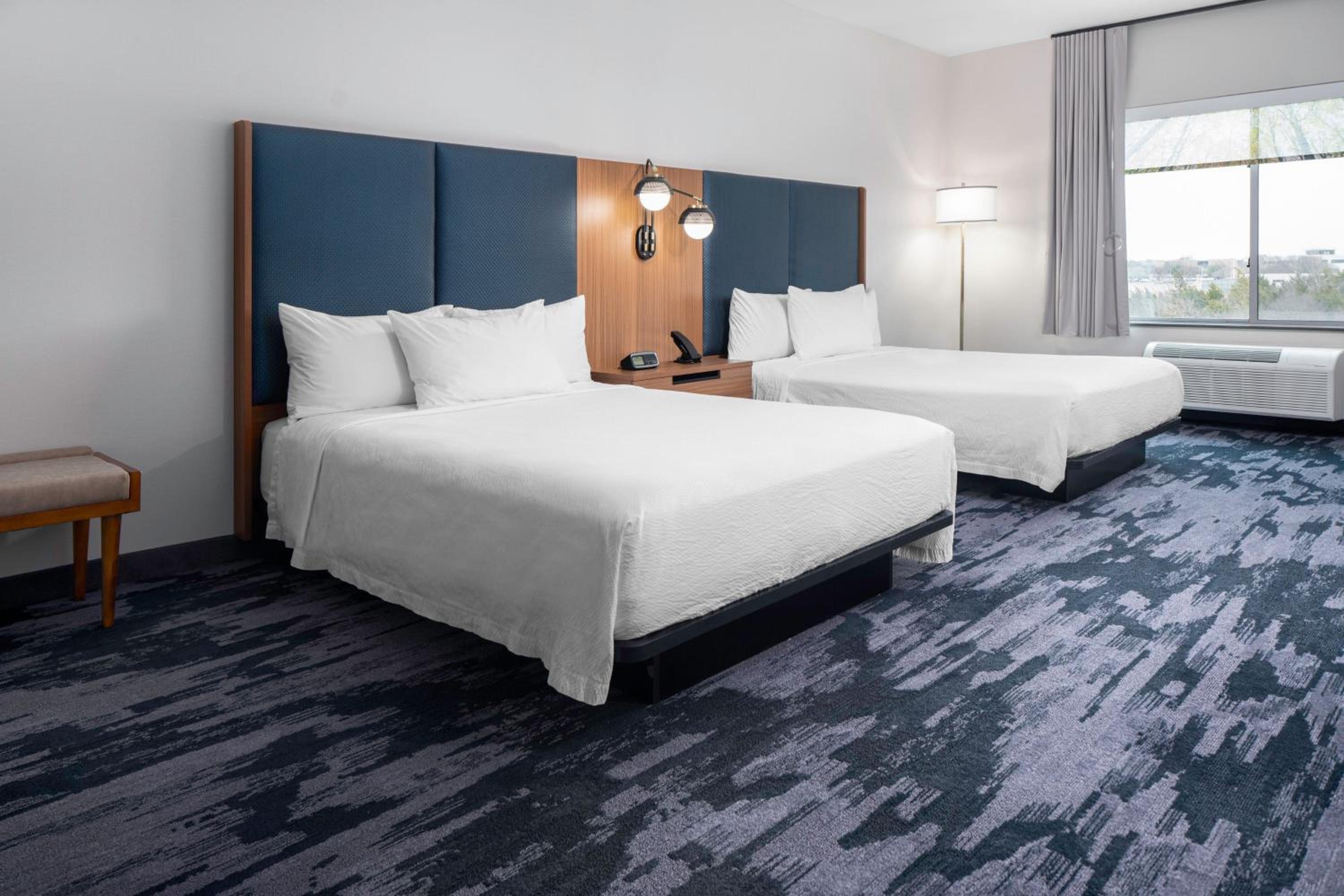 Queen Room with Two Queen Beds - Photo 1