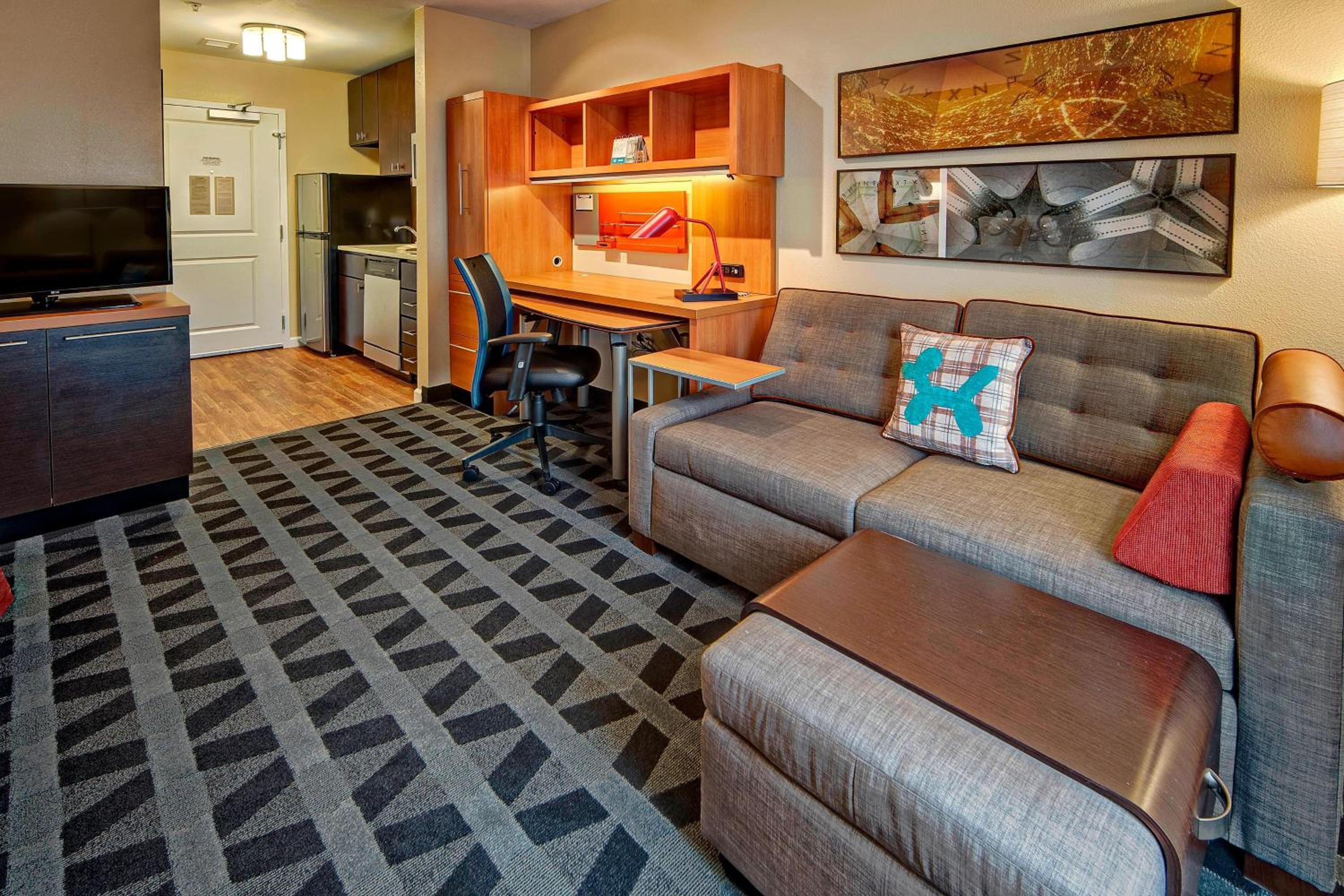 Studio, 1 King, Sofa bed, City view
