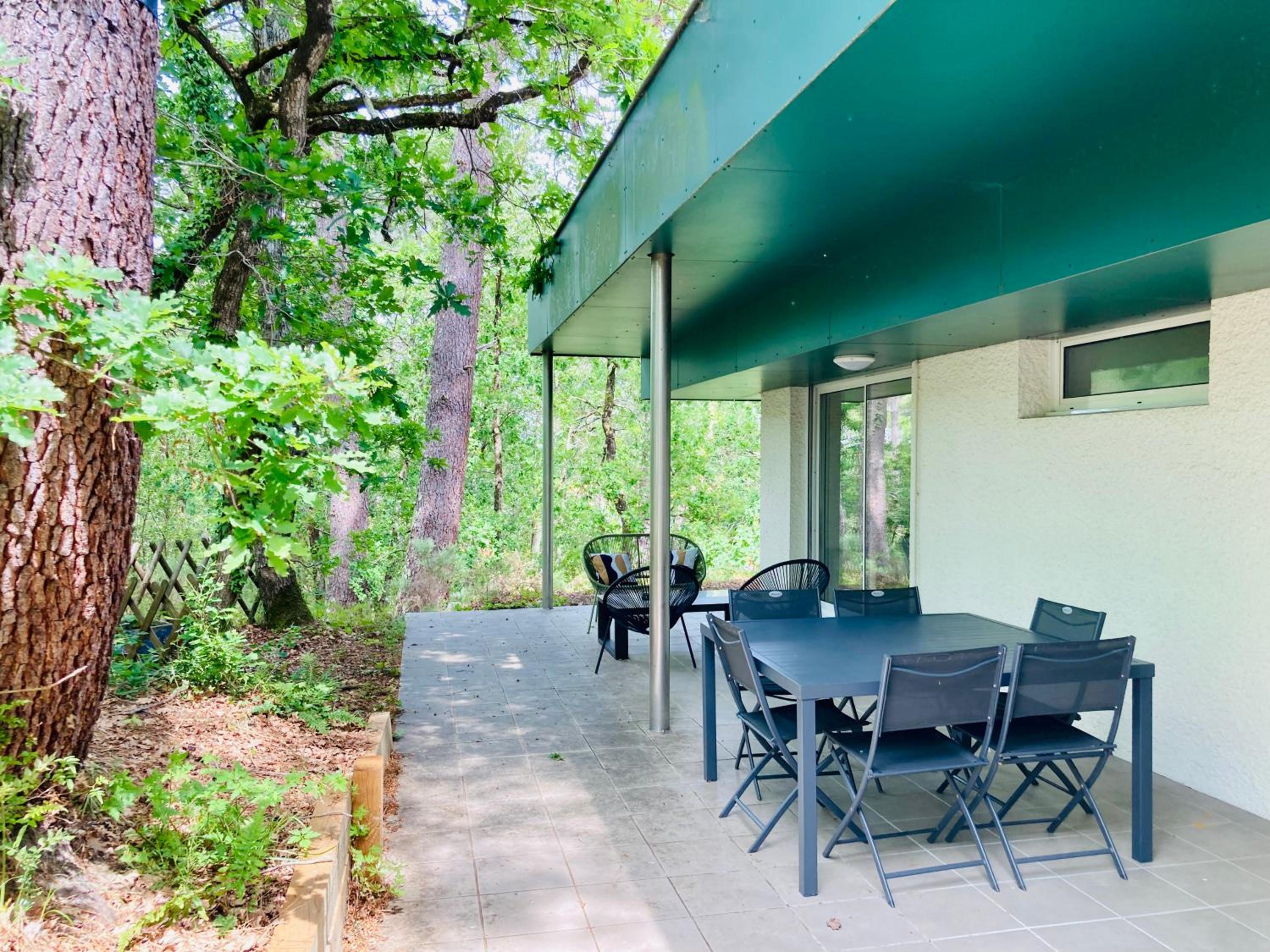 Three-Bedroom Villa photo 2
