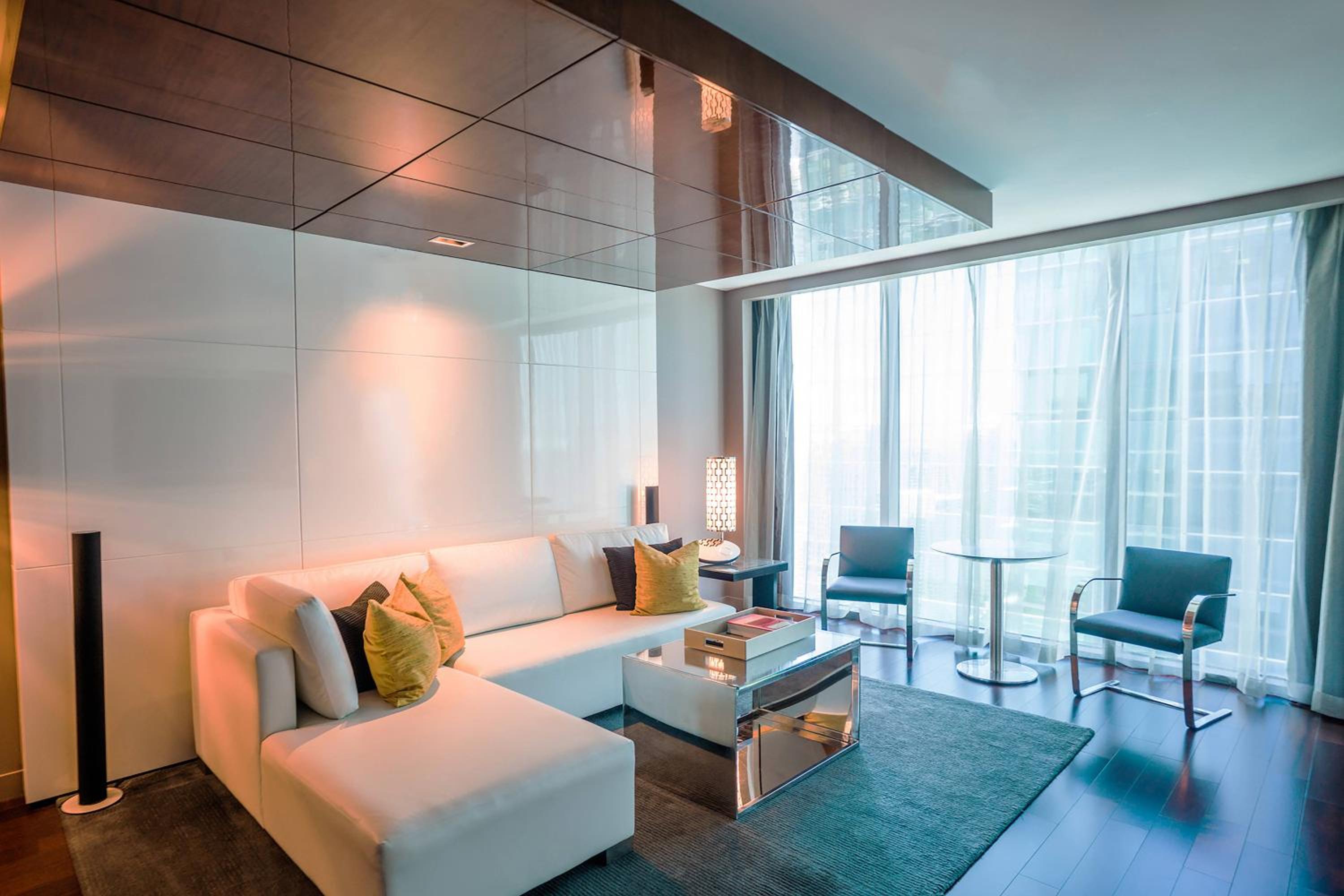 Miro One-Bedroom Executive King Suite with City View