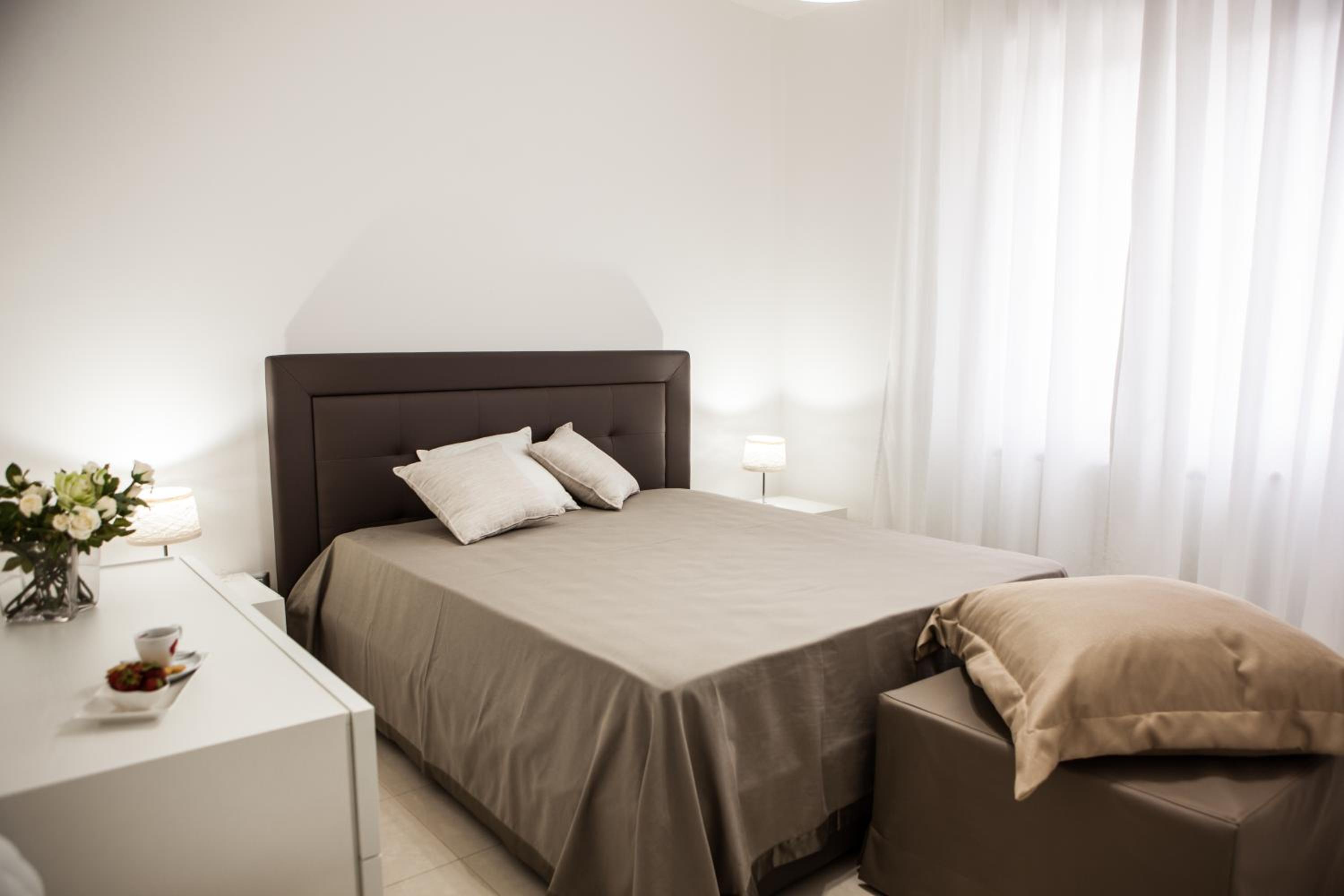 Superior Deluxe Double or Twin Room  photo 1