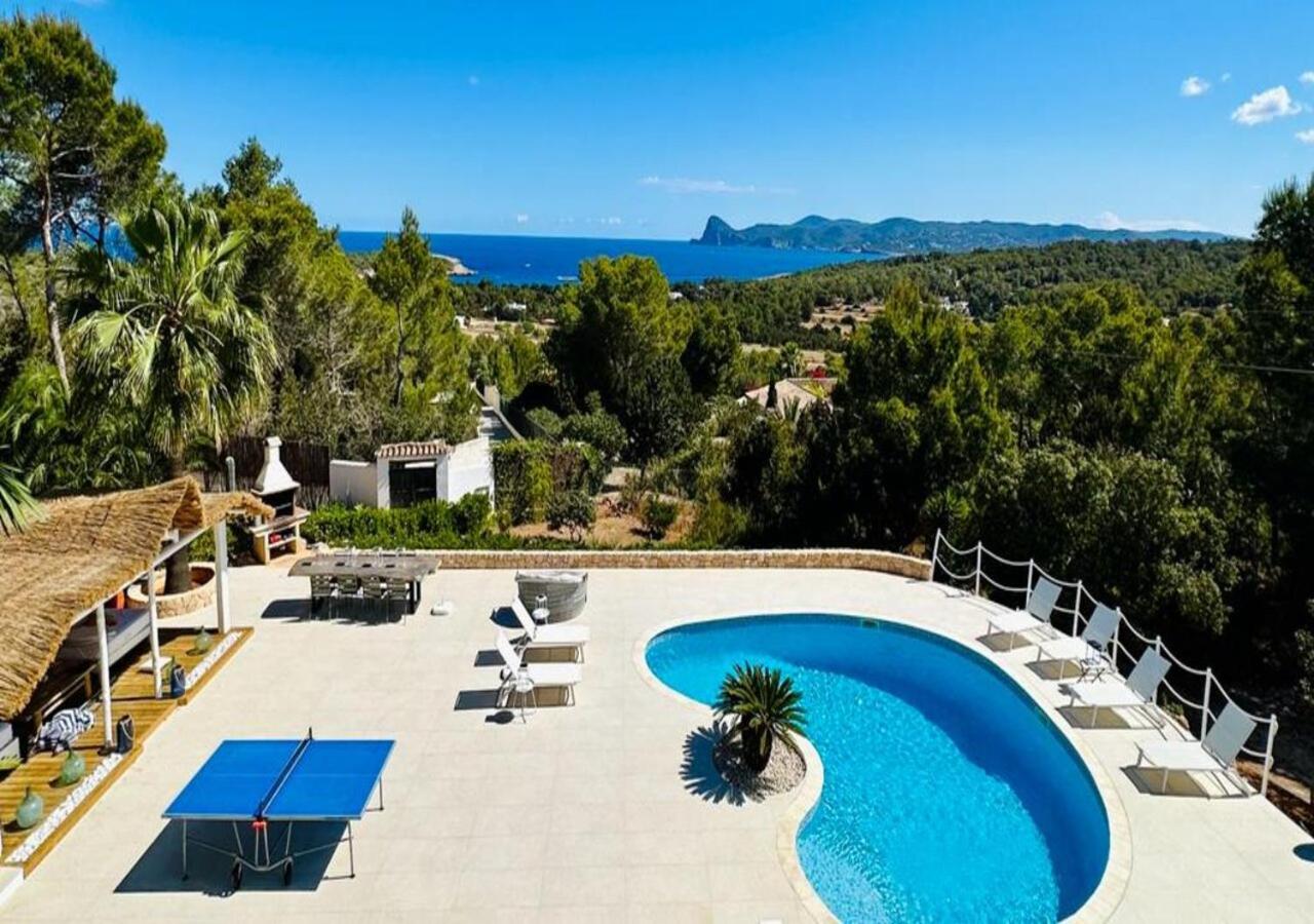 Villa with Sea View photo 3