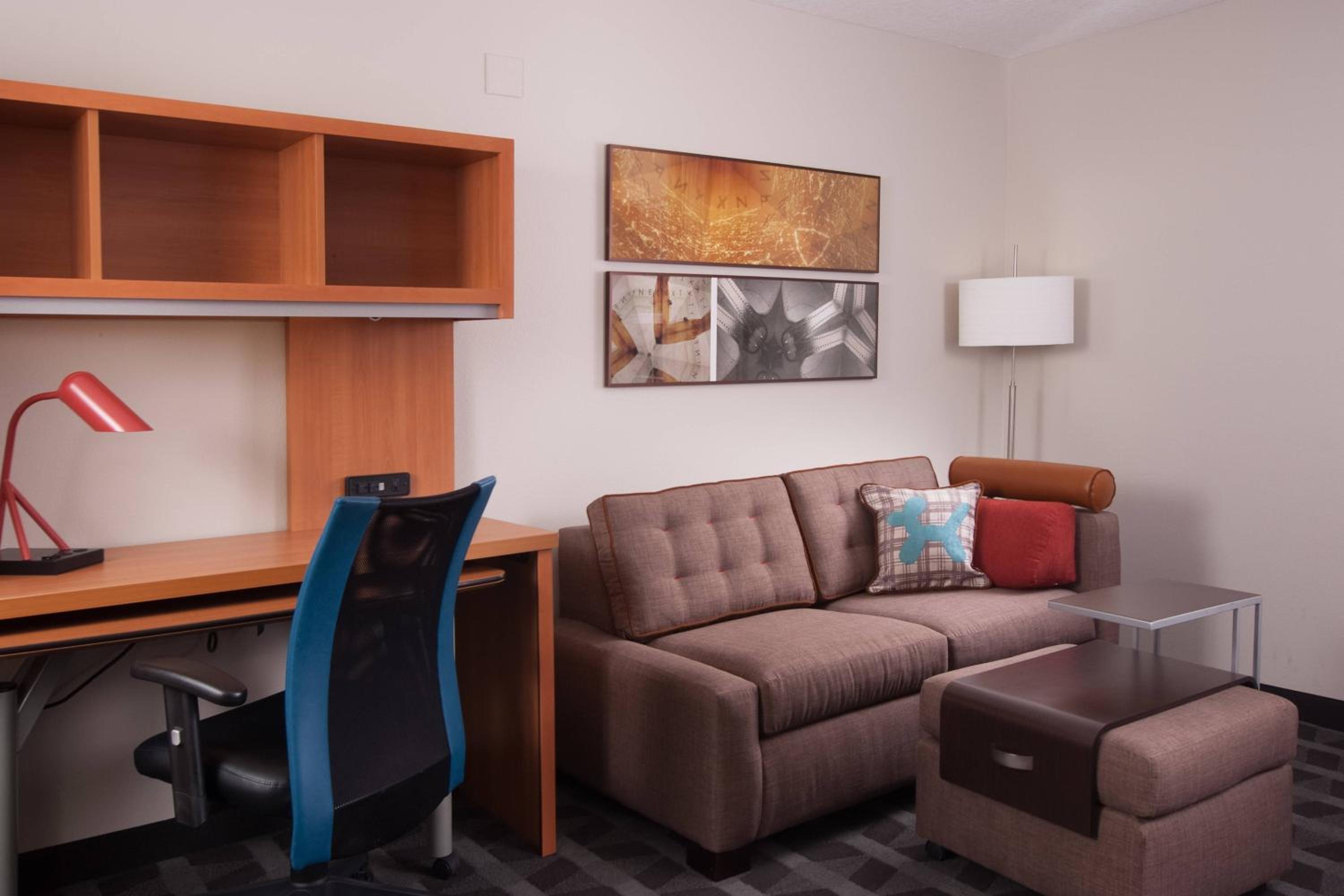 One-Bedroom Suite