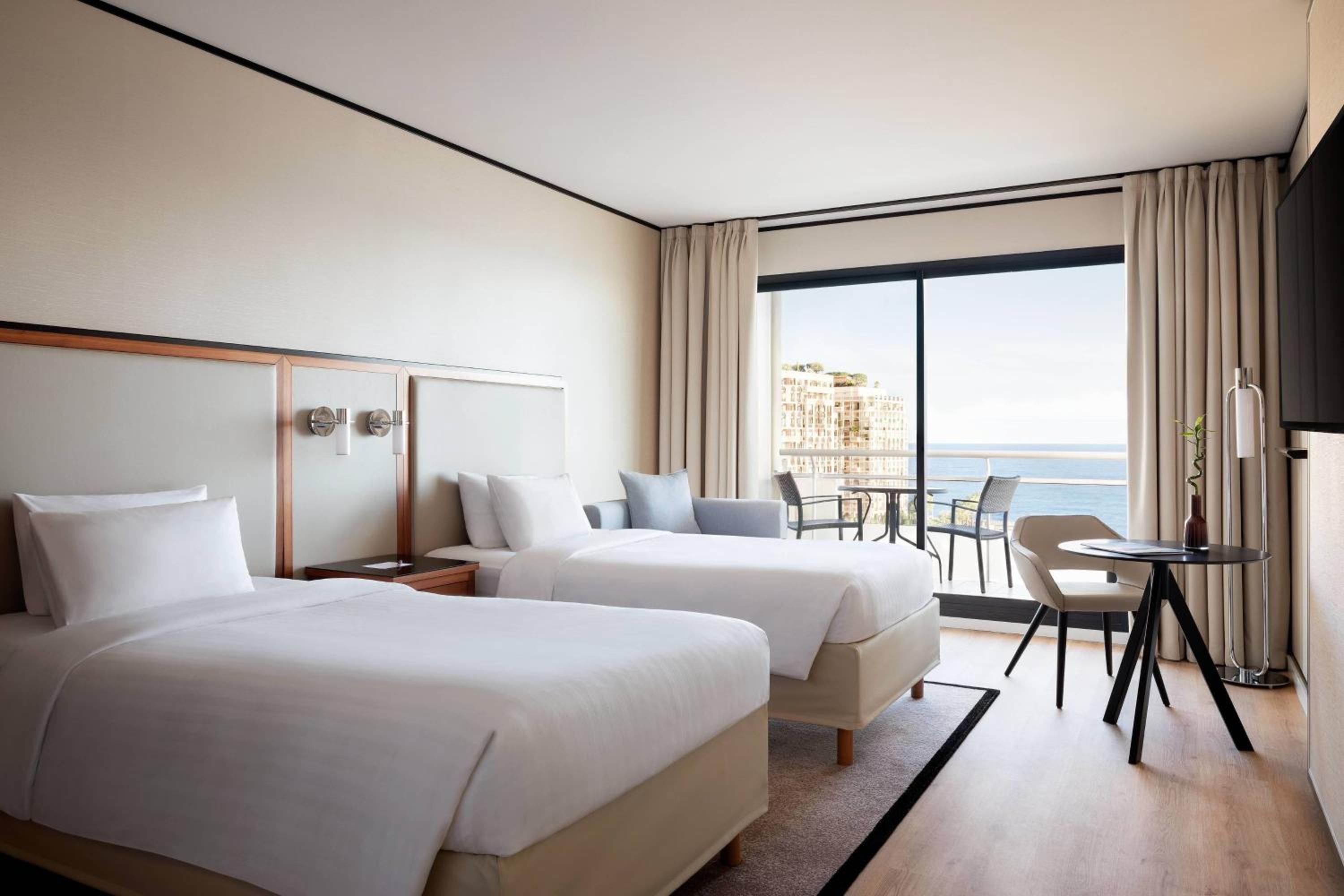 Prestige Twin Sea View Room with Balcony