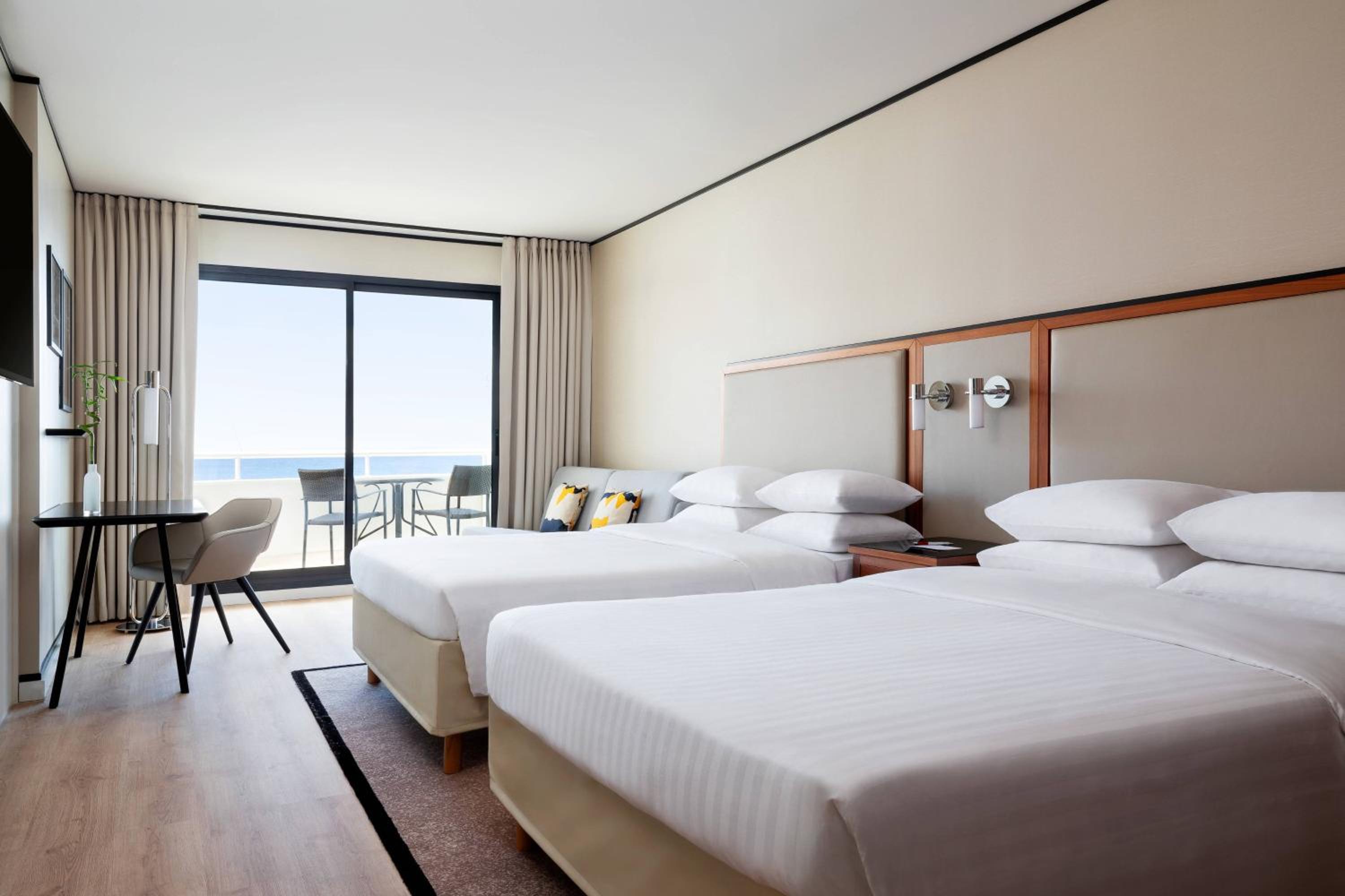 Family Sea View Room with Balcony