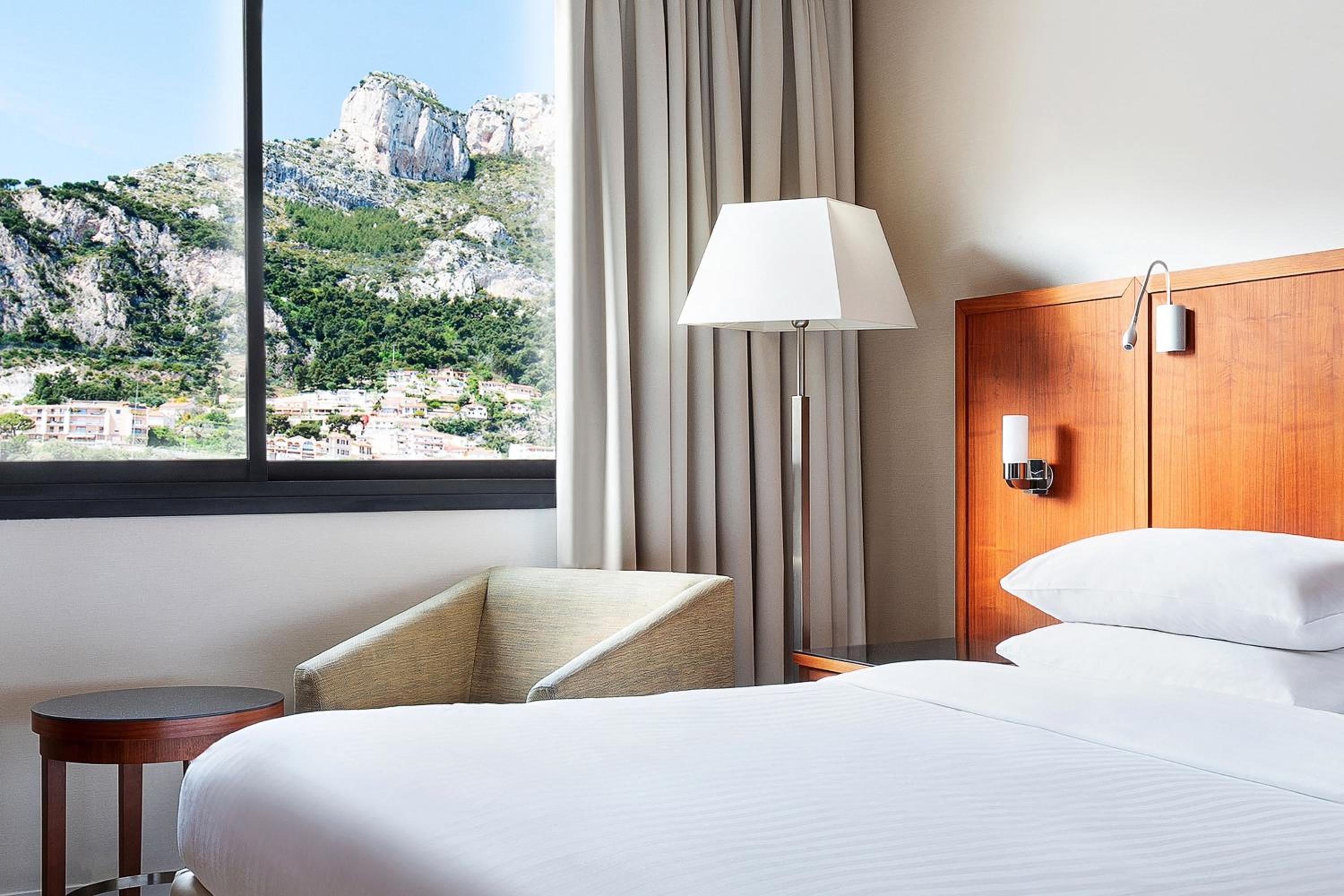 Double Room with Mountain View
