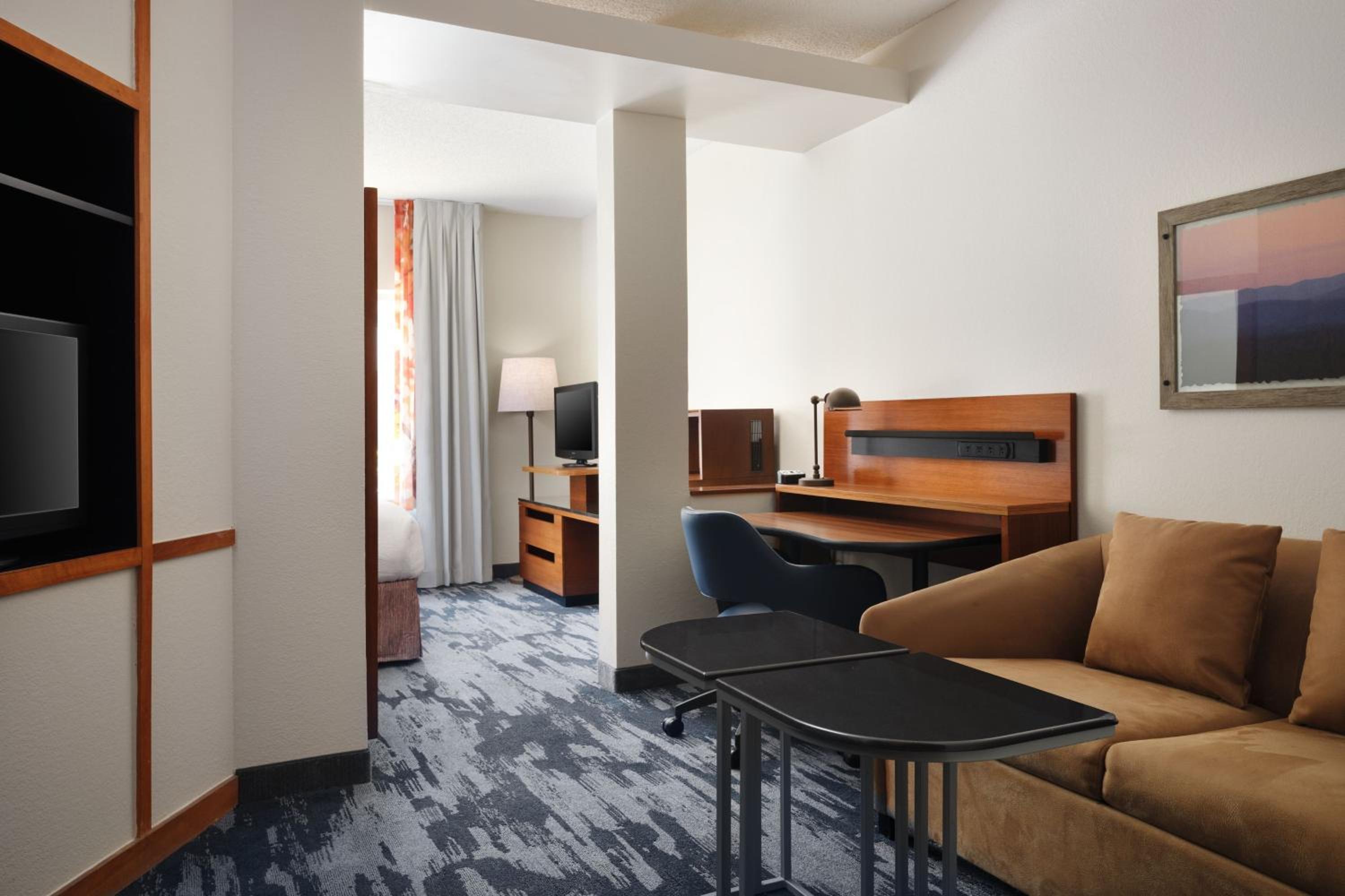King Suite with Sofa Bed - Photo 4