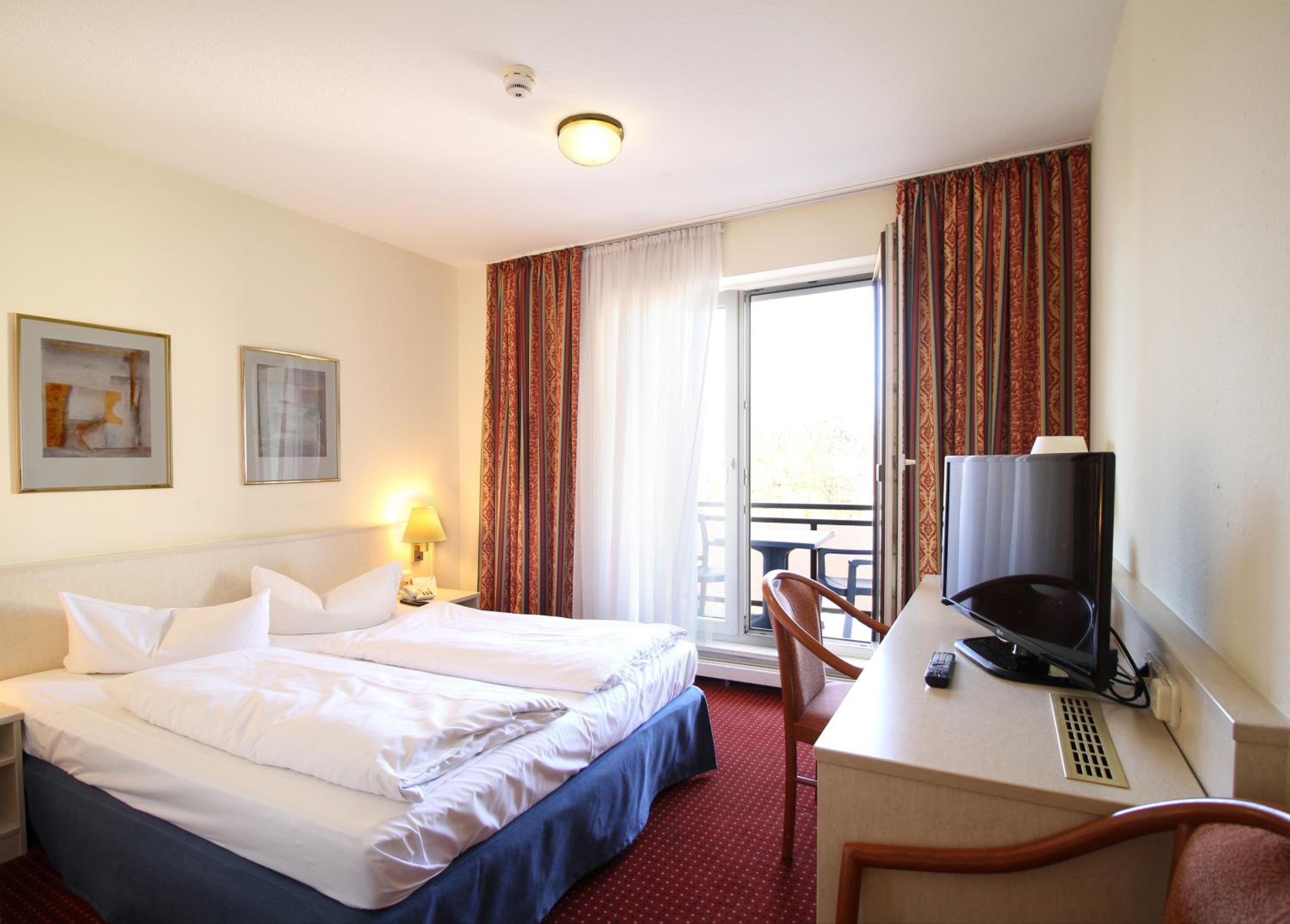 Double Room - Photo 2
