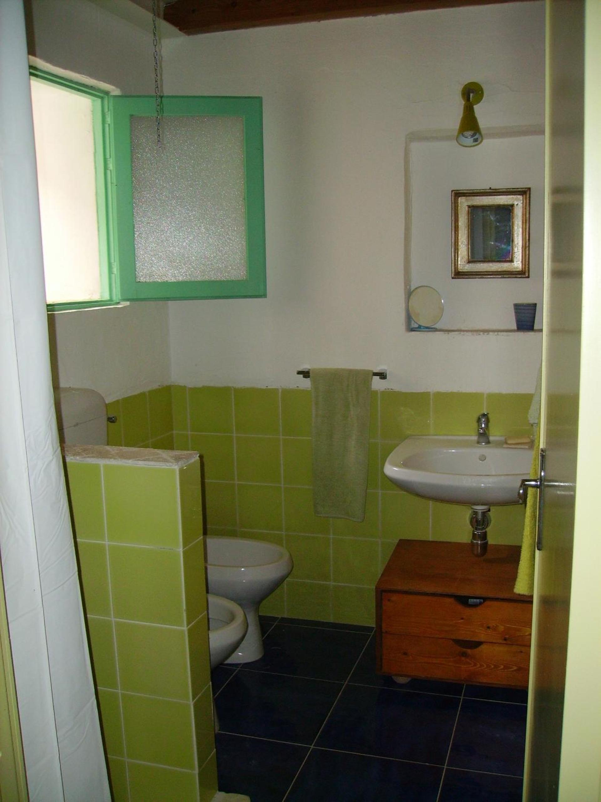 Two-Bedroom House photo 3