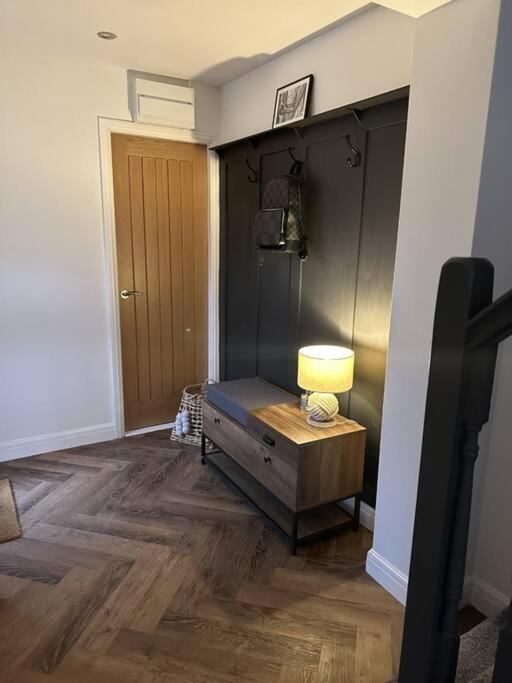 Three-Bedroom House photo 3