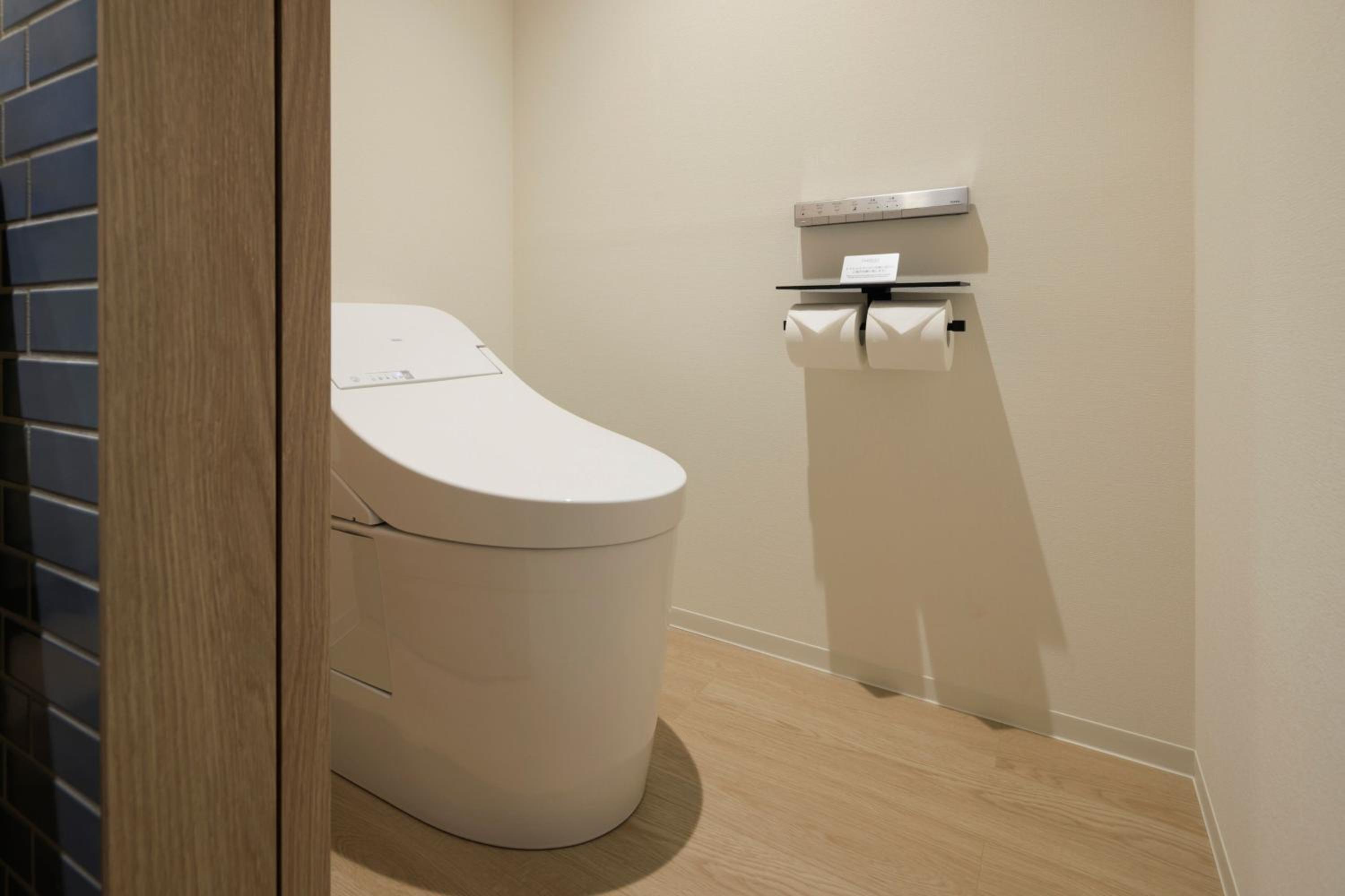 Standard Twin Room - Photo 4