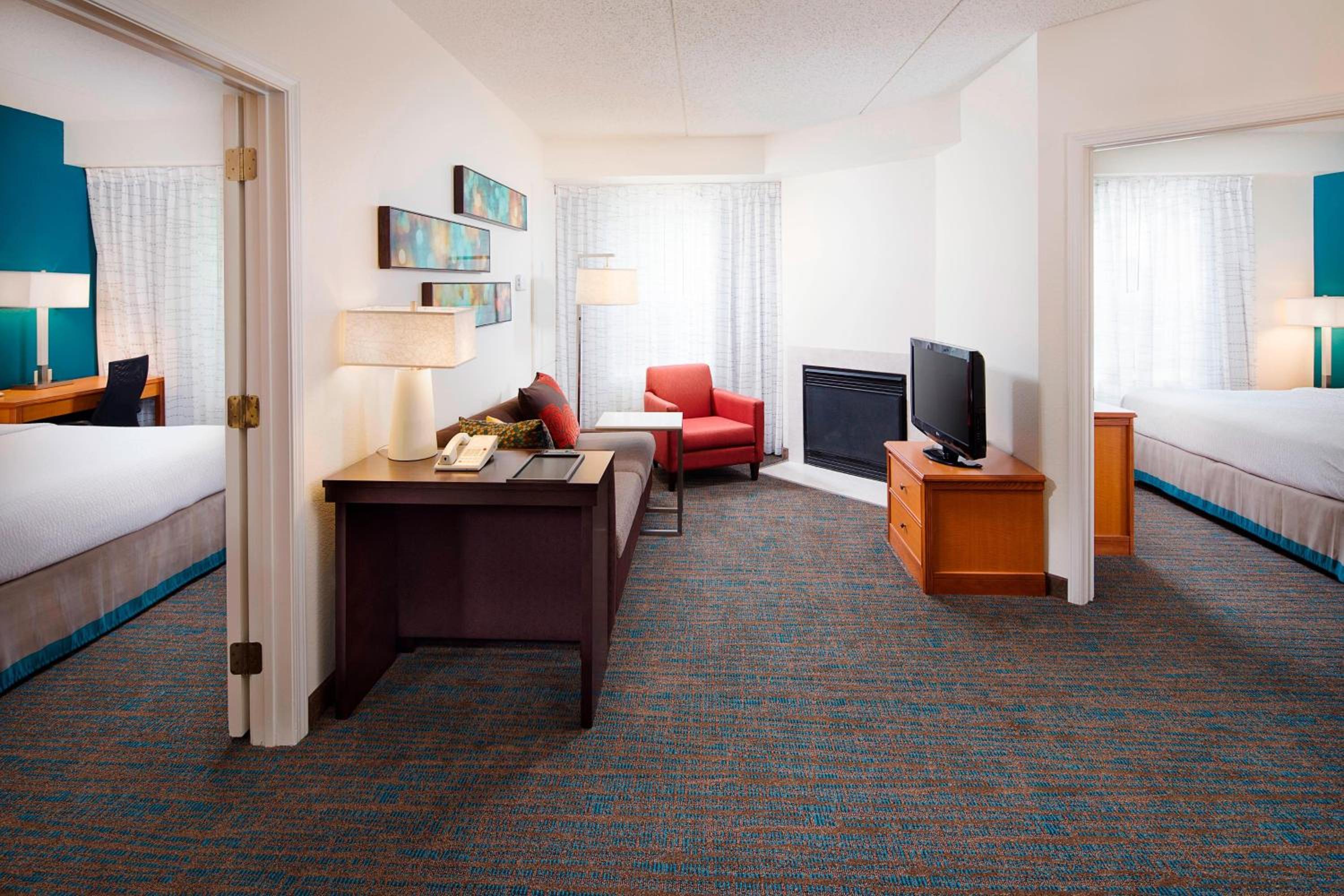 Two-Bedroom Suite - Photo 1