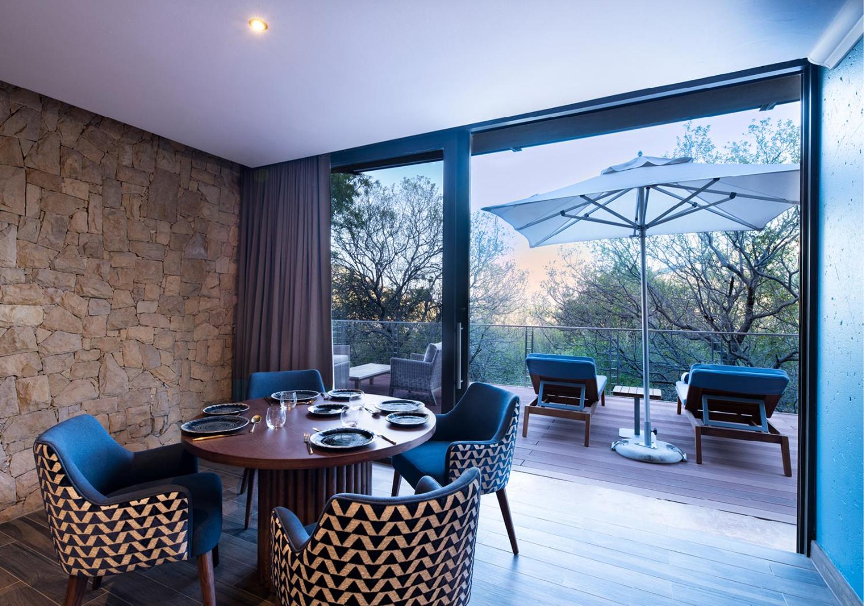 Suite with 2 Game Drives - Photo 5