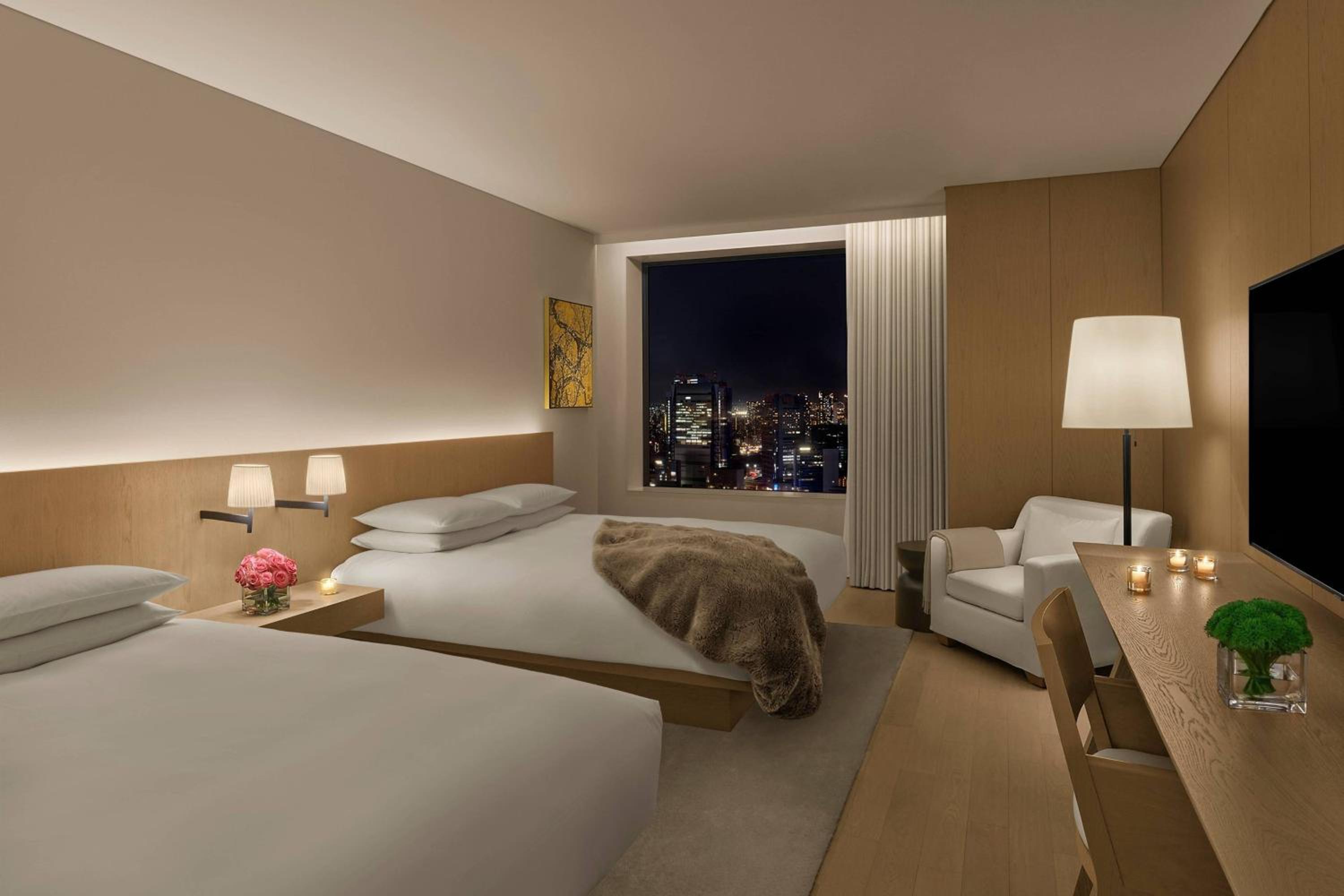 Deluxe, Guest room, 2 Queen, City view