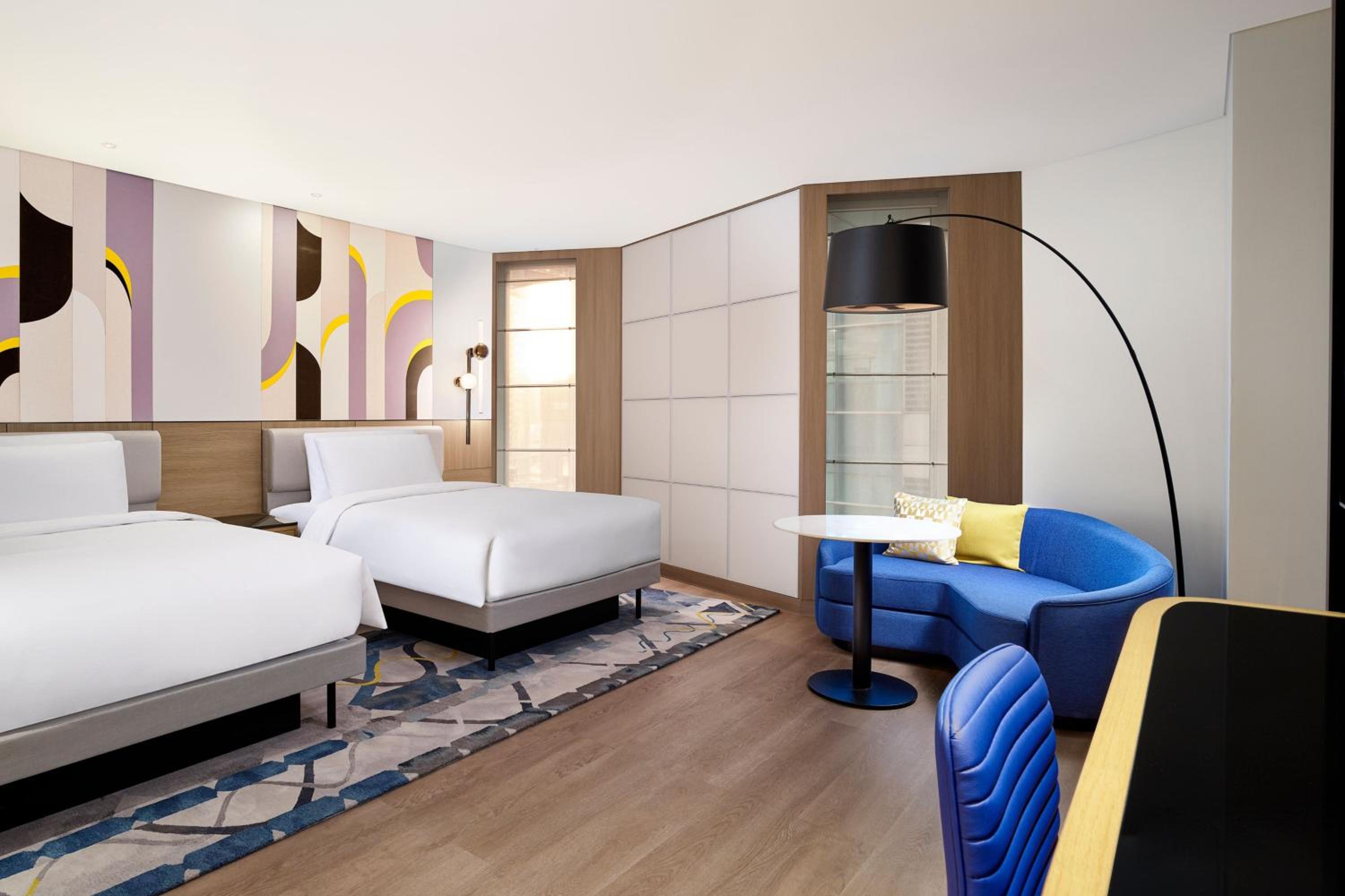Club Double Room with Two Double Beds and City View (Club Lounge Access - Breakfast at Lounge) - Photo 5