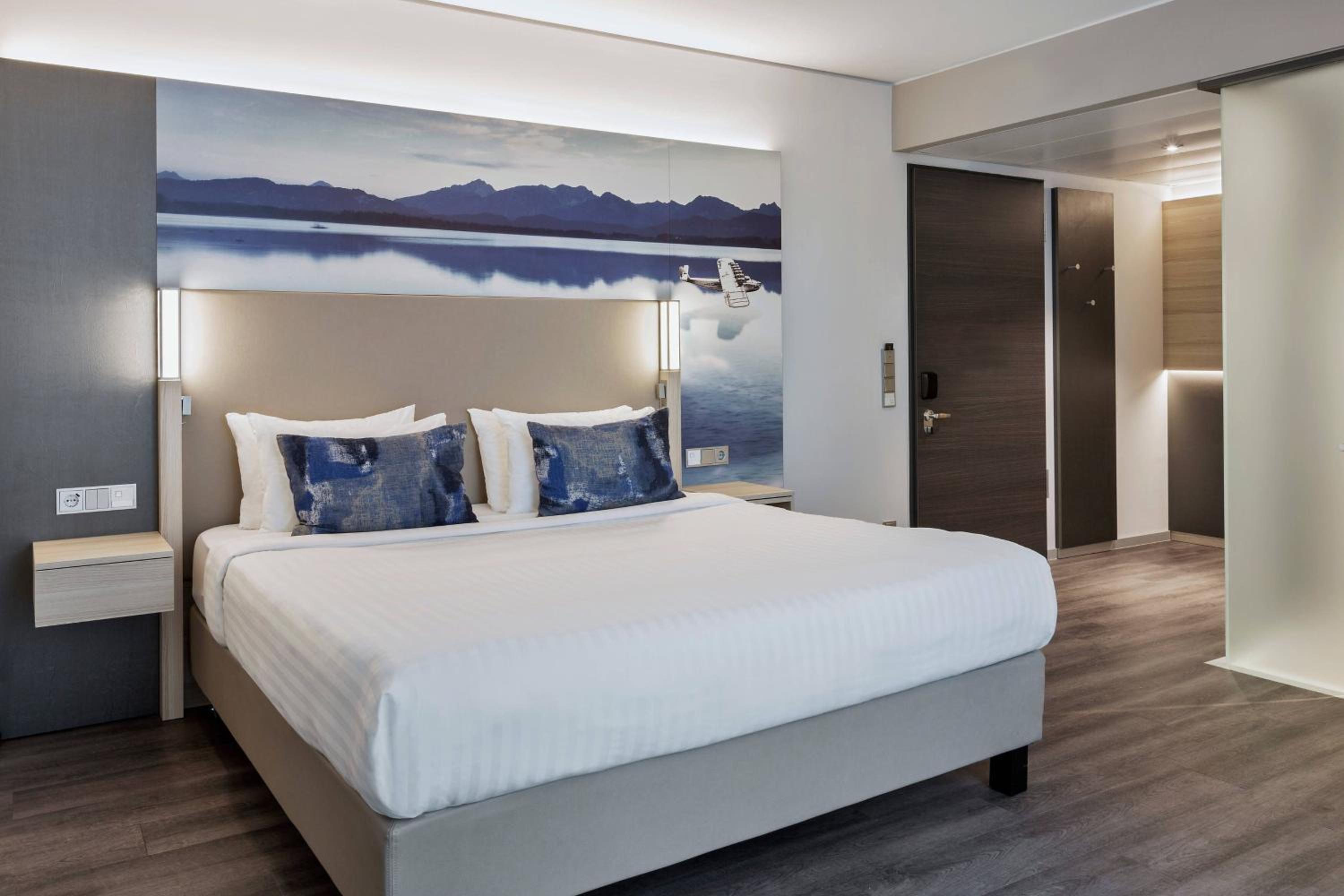 Superior King Room
