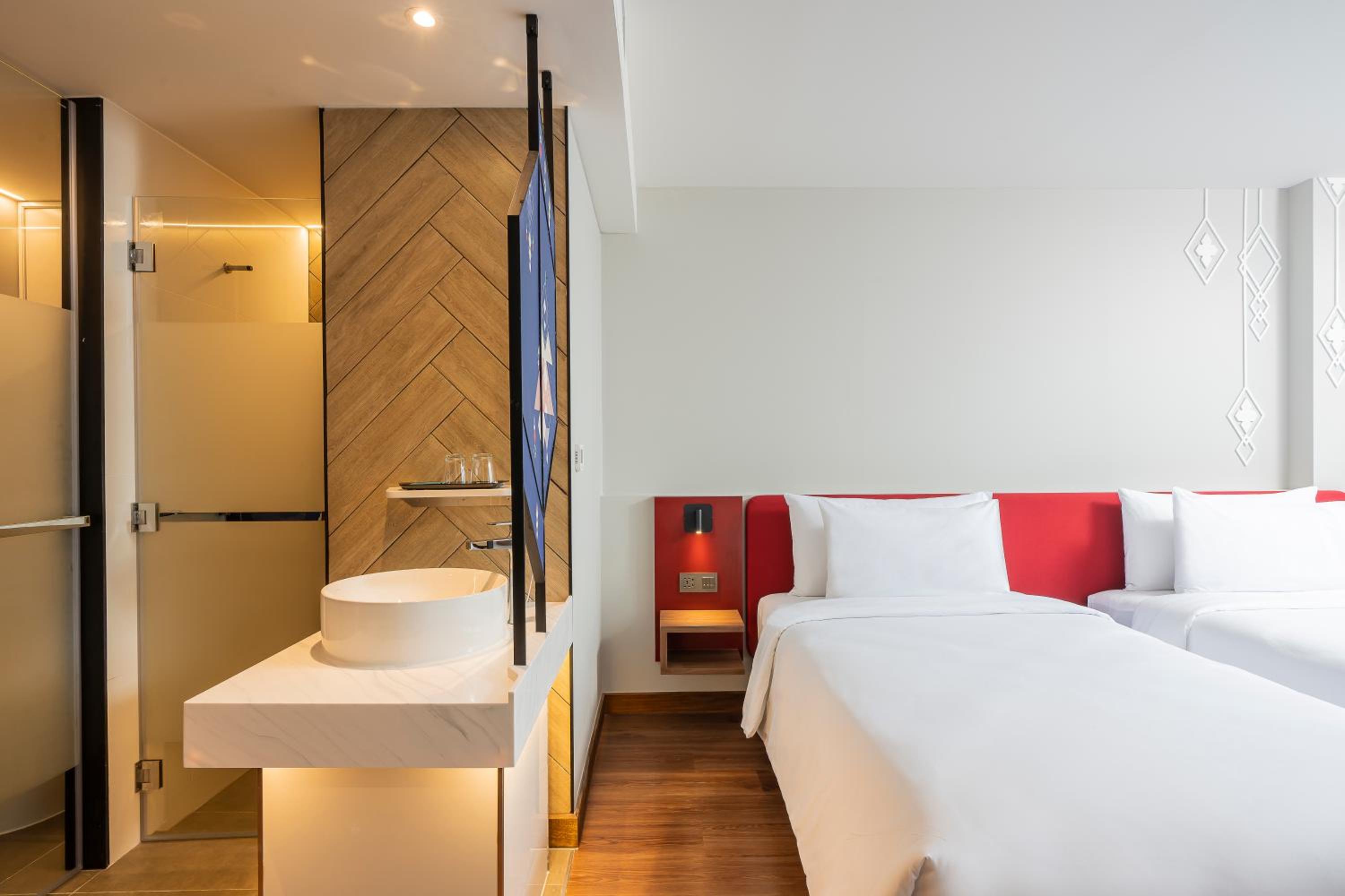 Superior Twin Room photo 3