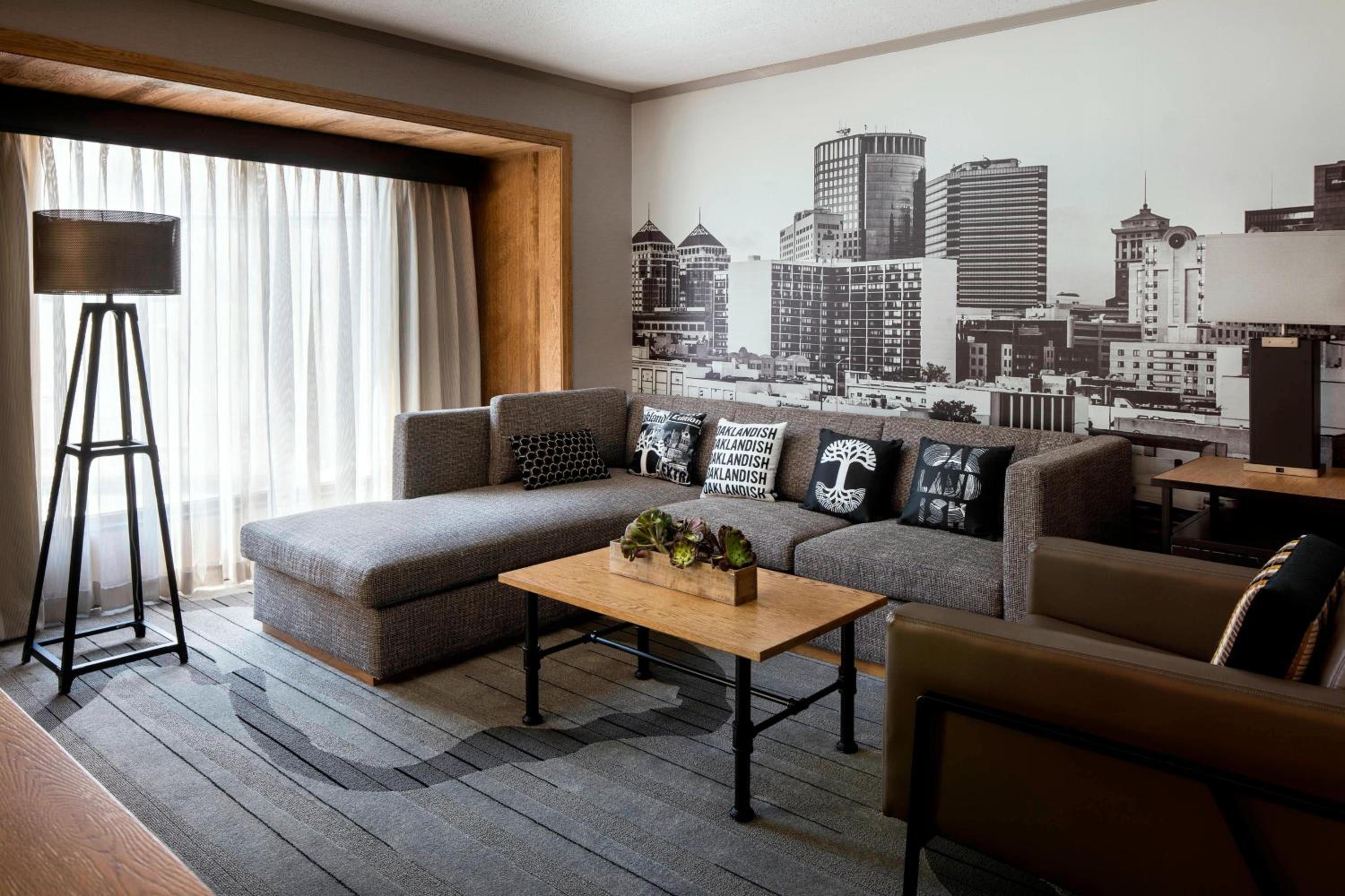 King Suite - Photo 6