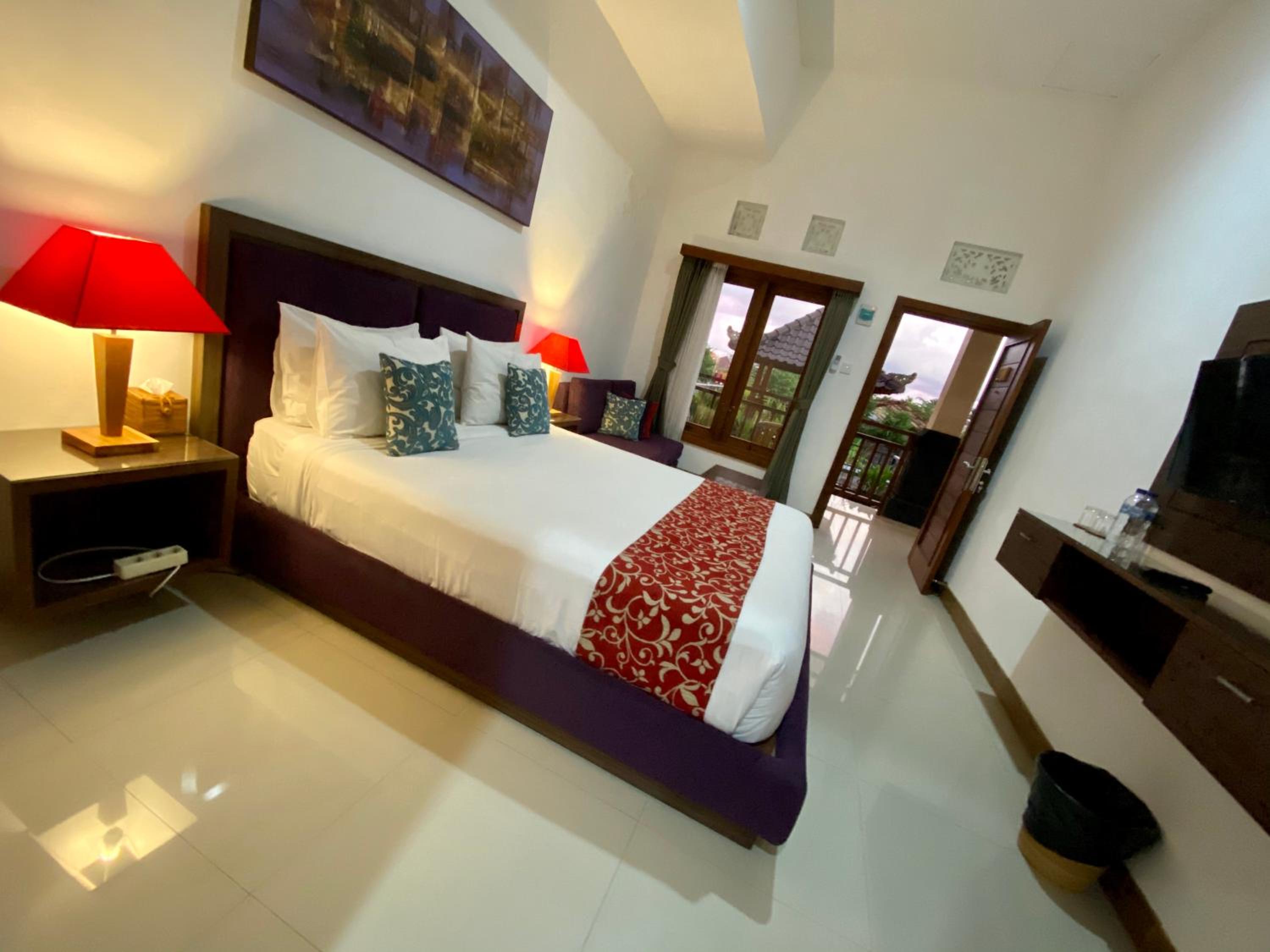Deluxe Double Room - Photo 15