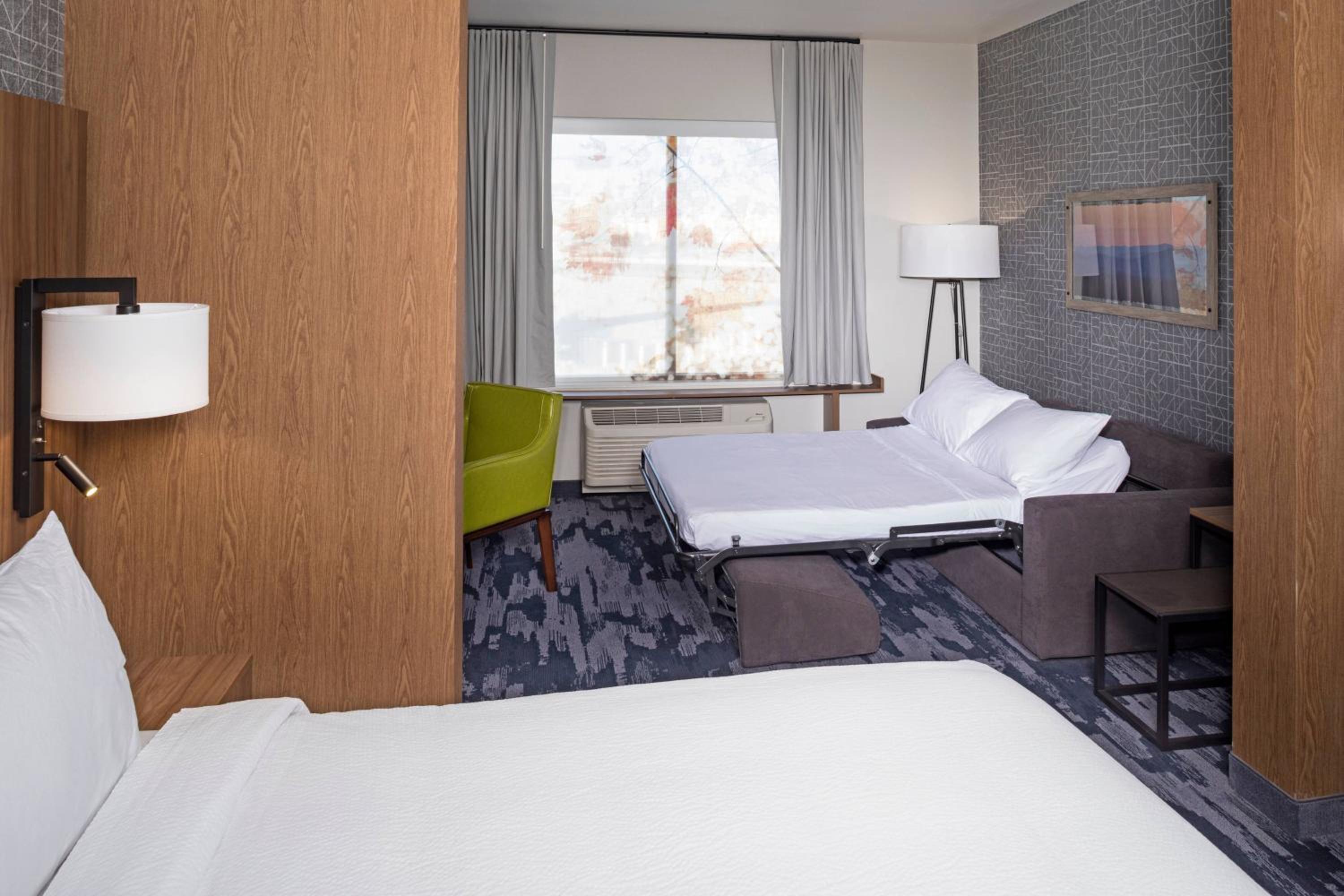King Suite with Sofa Bed - Photo 3
