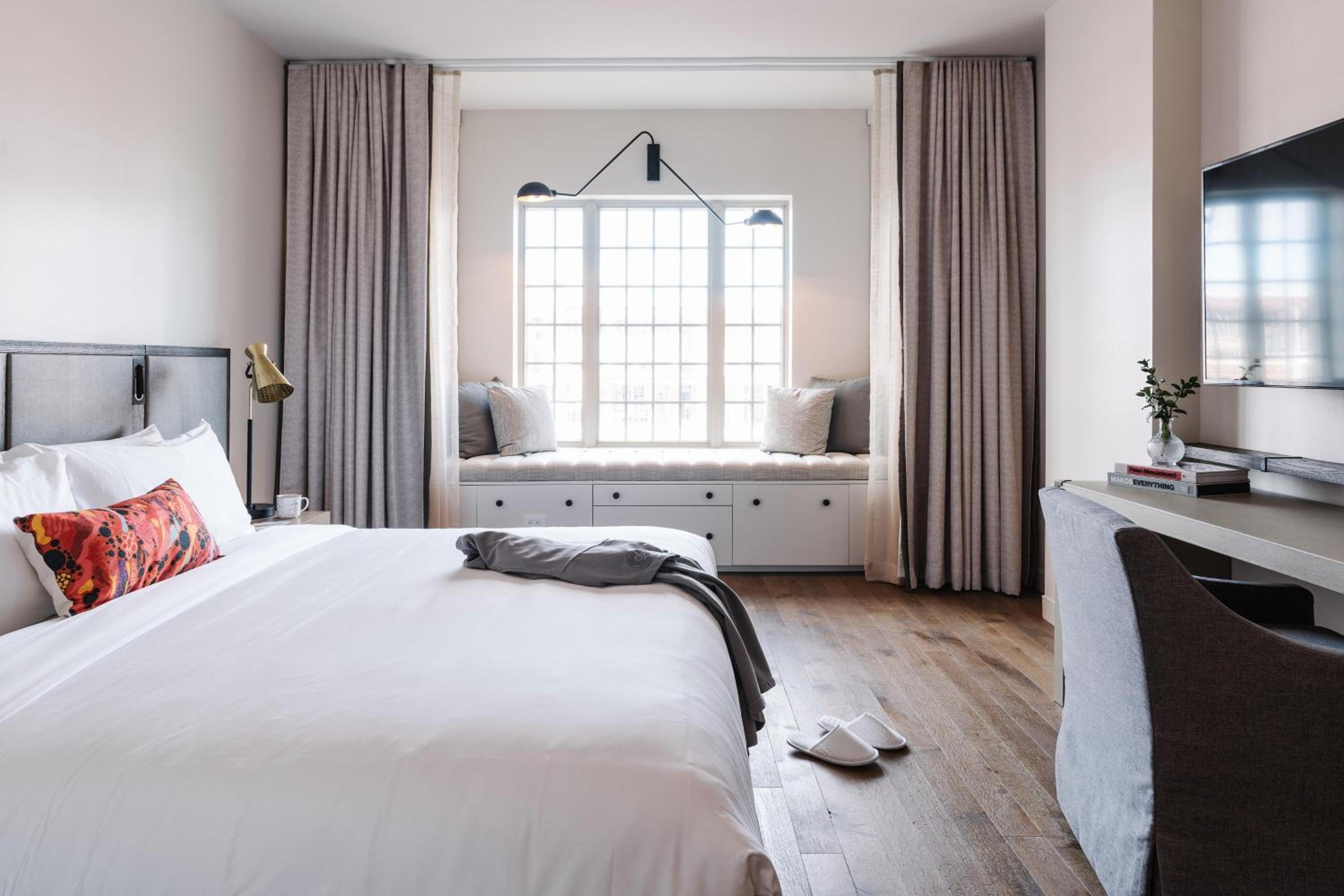 King Room - City View