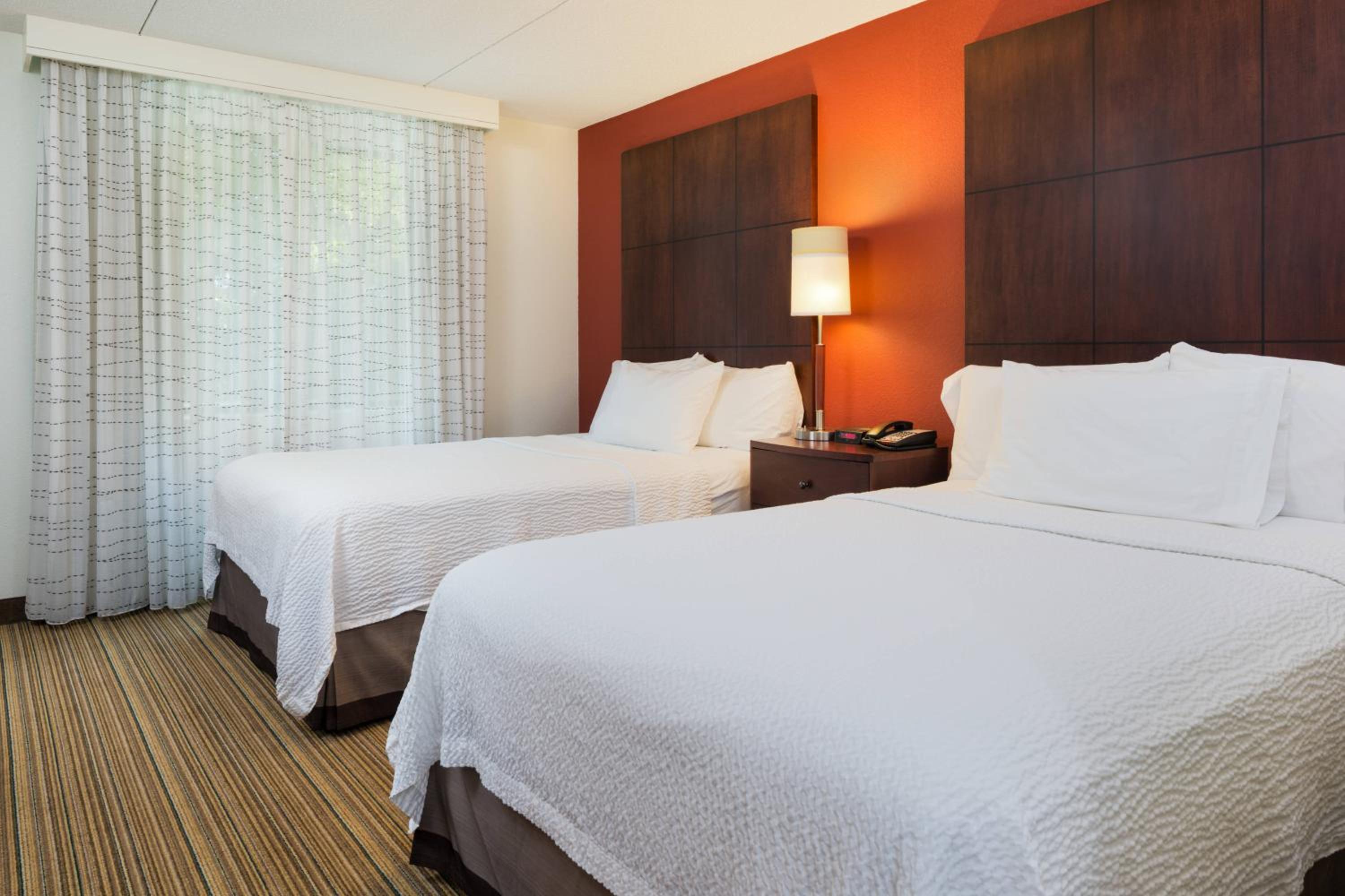 One-Bedroom Double Suite photo 1