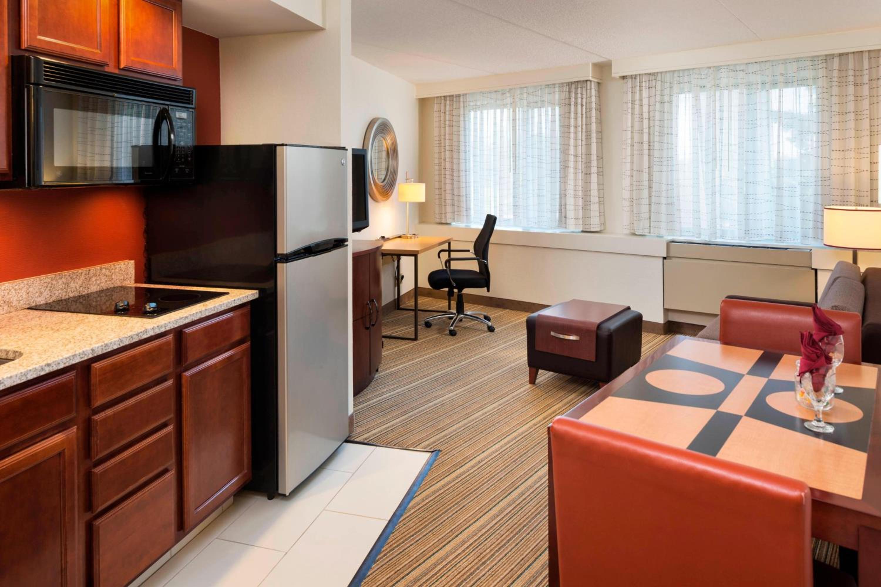 One-Bedroom Double Suite photo 2
