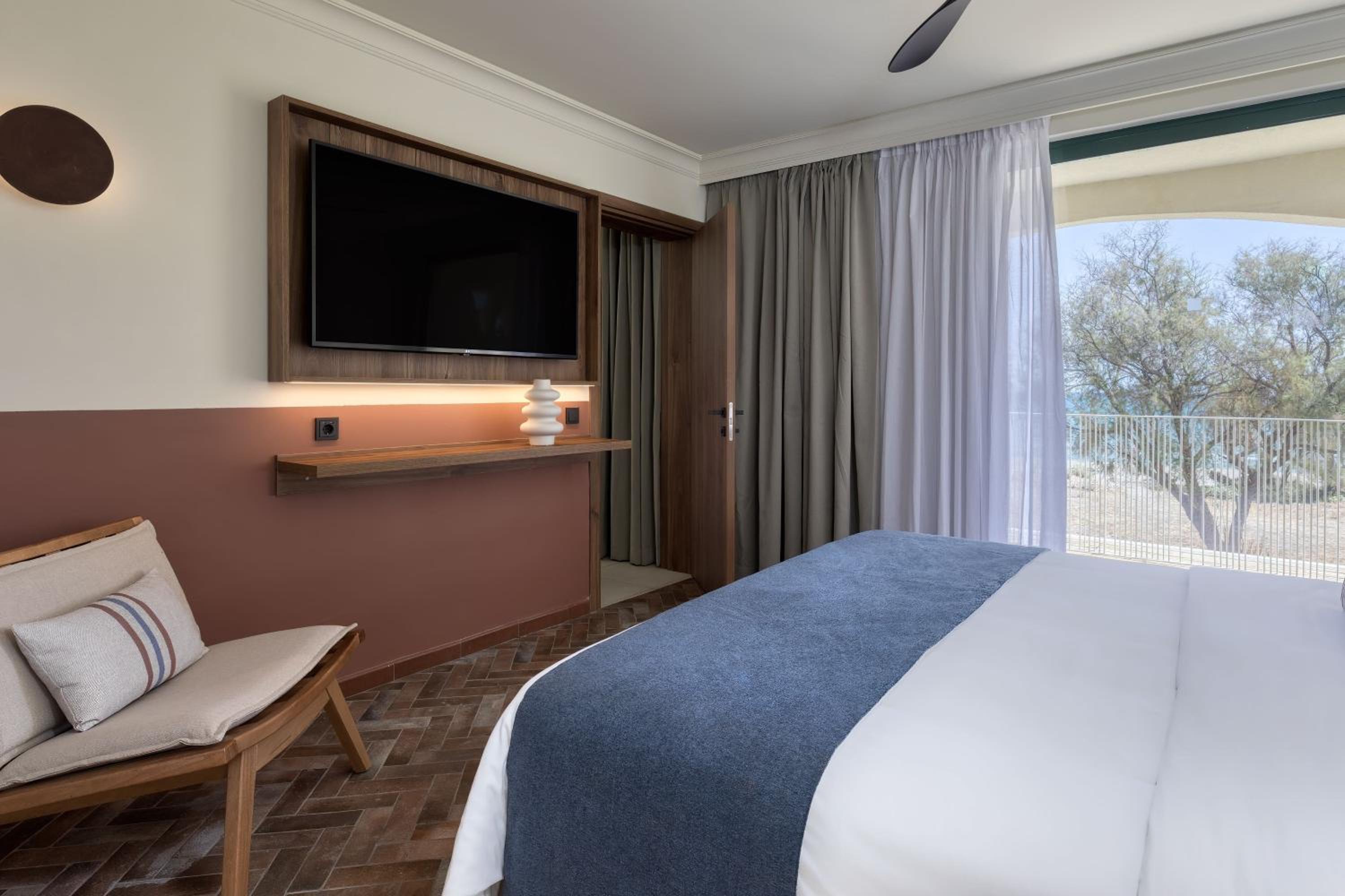 Sapphire Cozy Suite - Photo 4