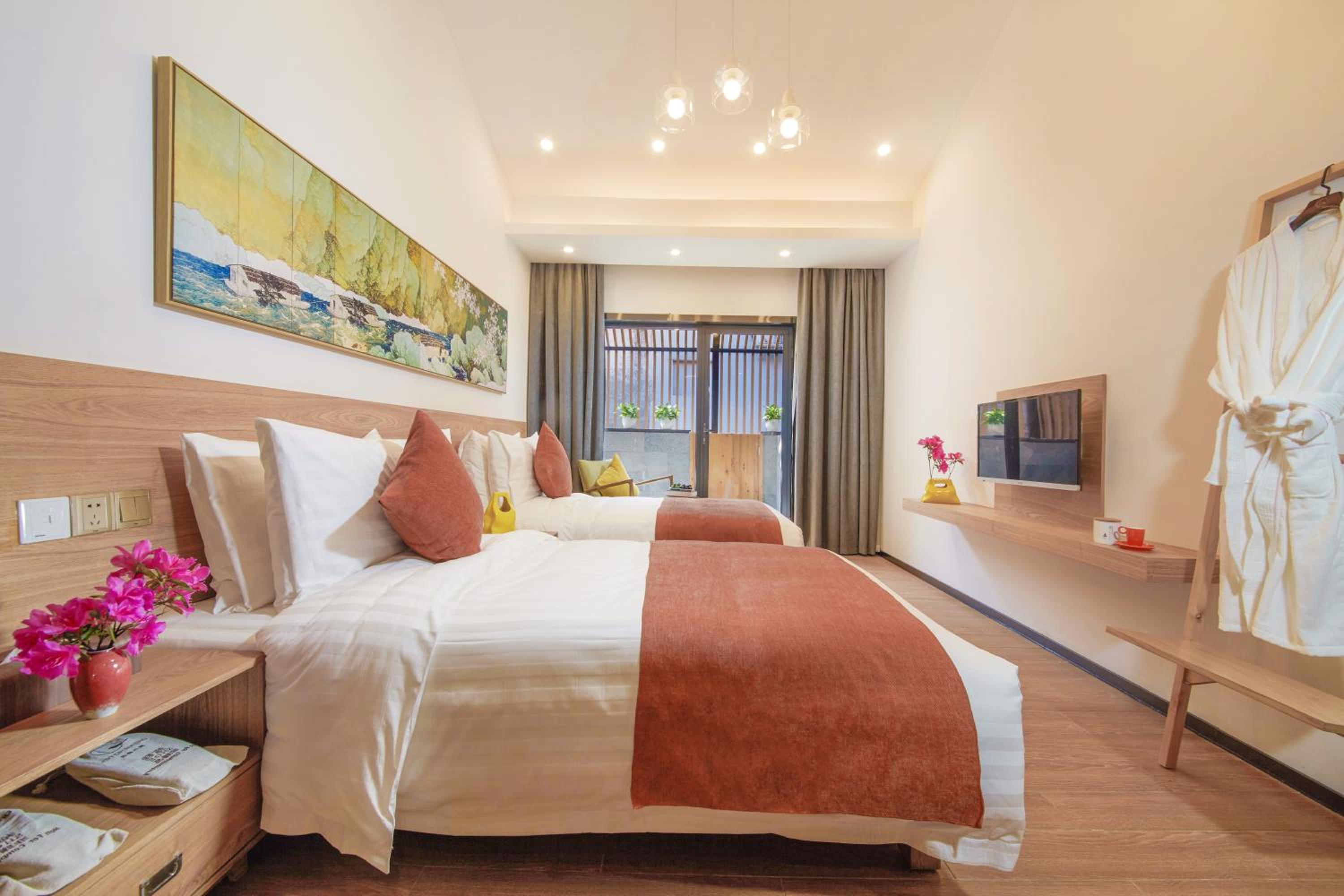 Courtyard Twin Room
