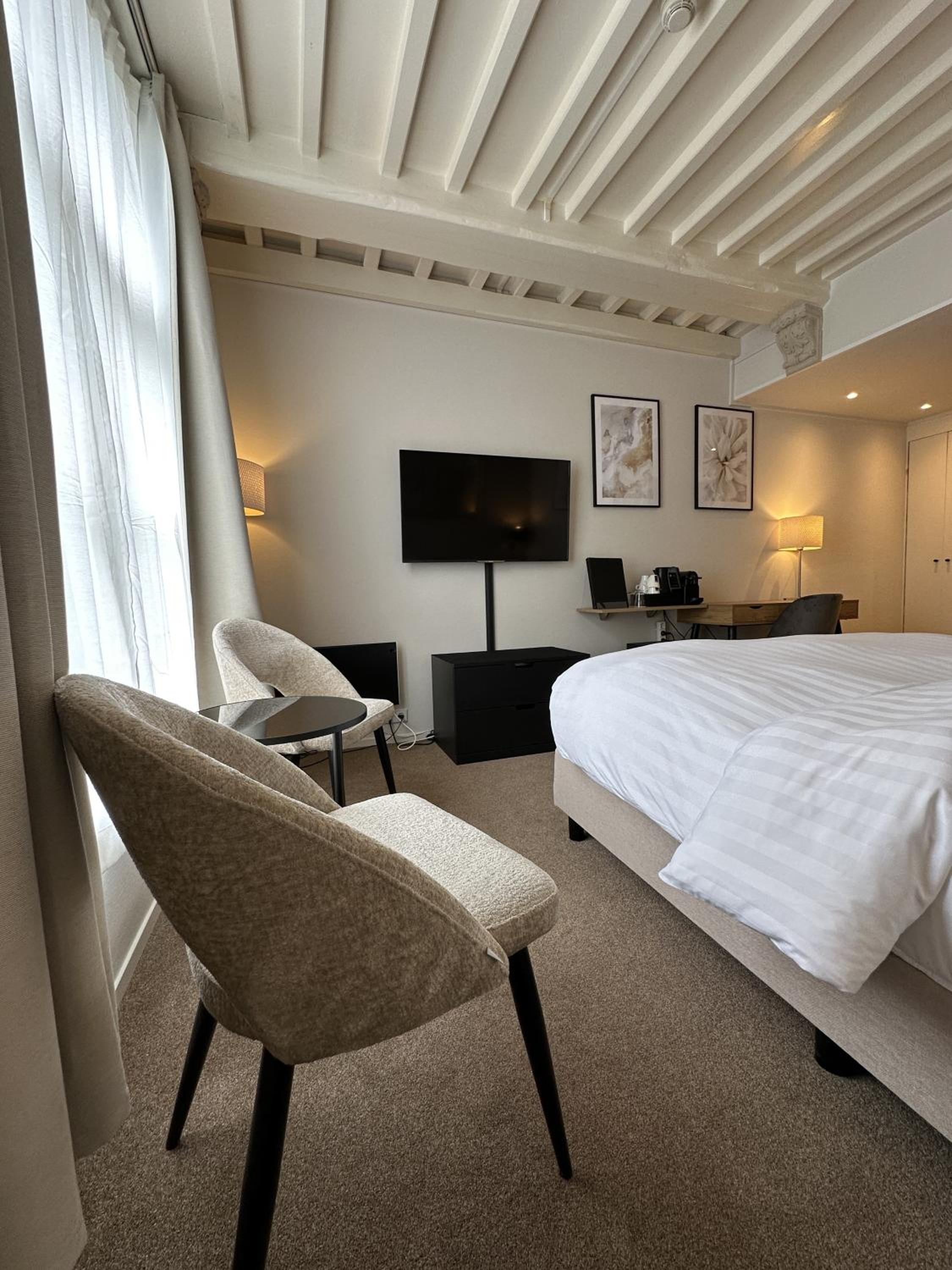 Superior Double Room - Photo 1