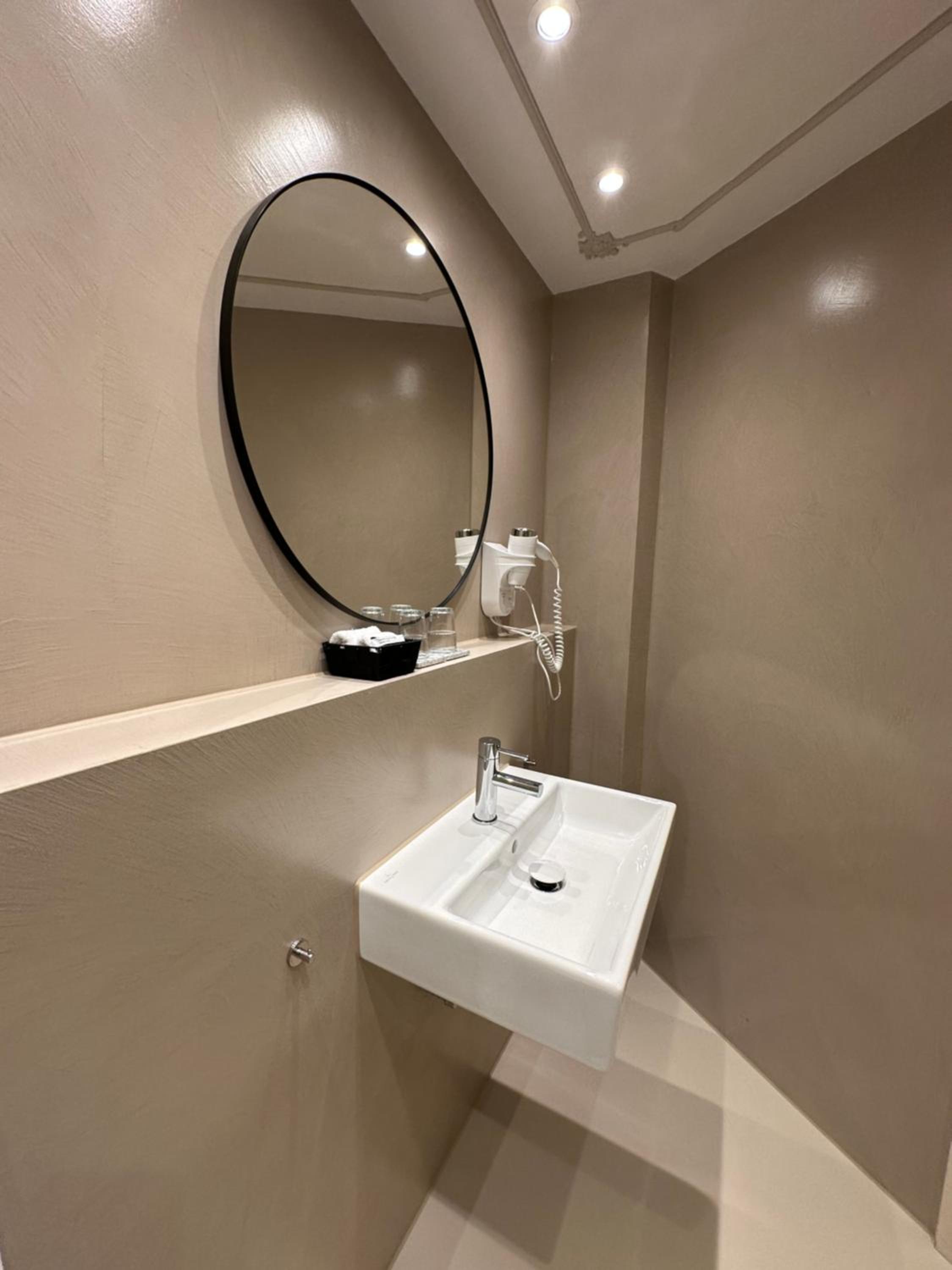Superior Double Room - Photo 4