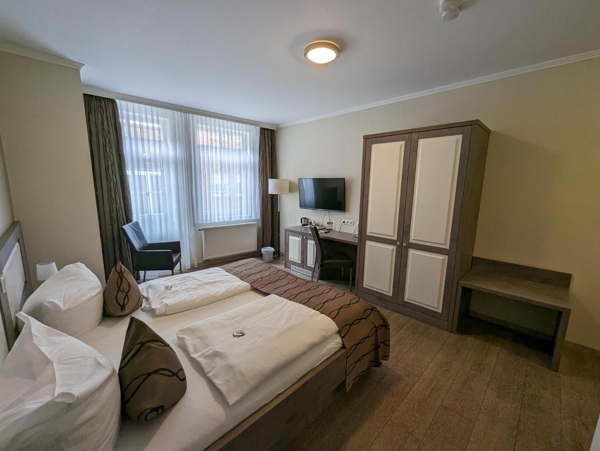 Business Double Room photo 2