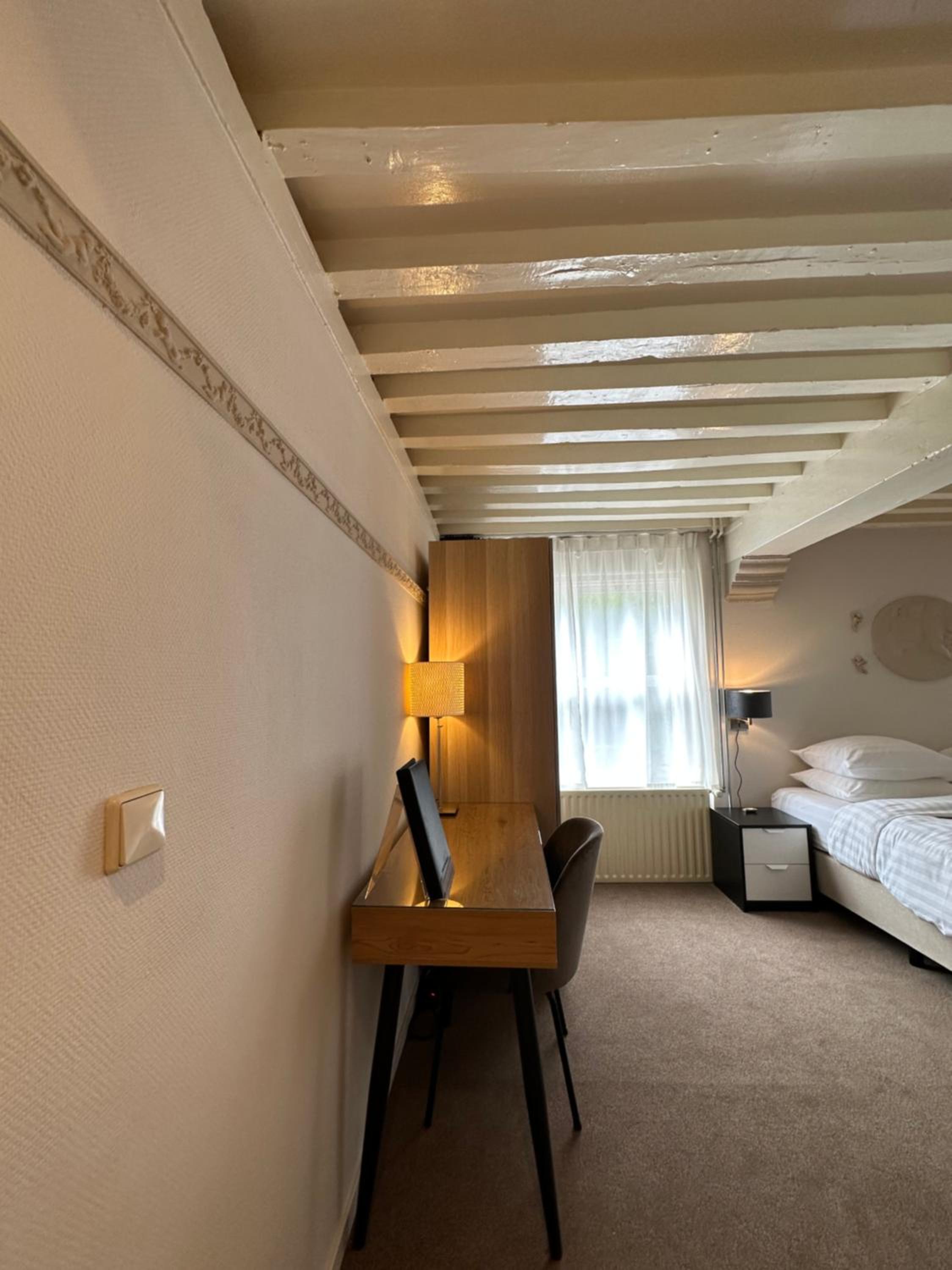 Deluxe Double Room - Photo 3
