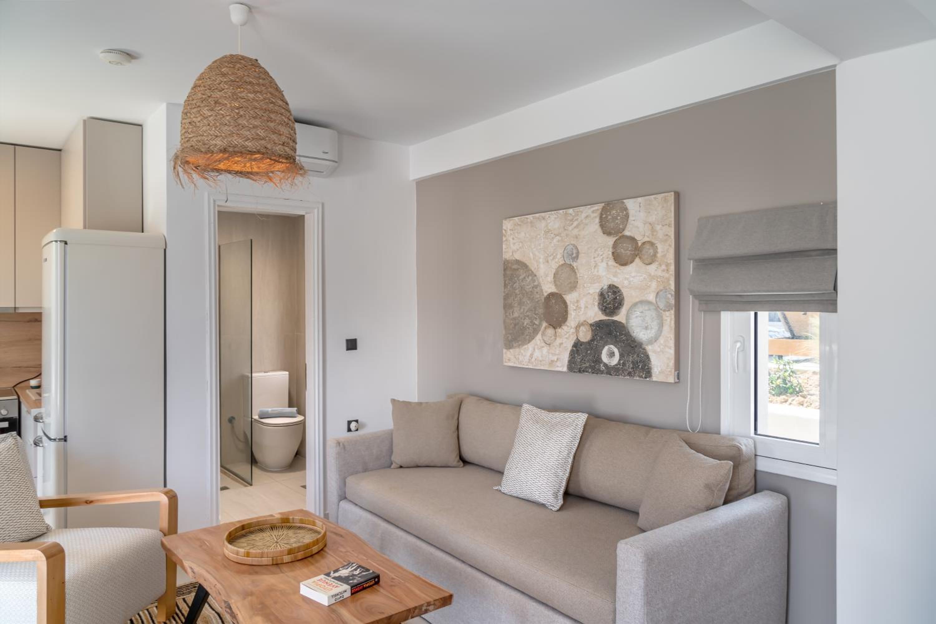Two-Bedroom Villa - Photo 10
