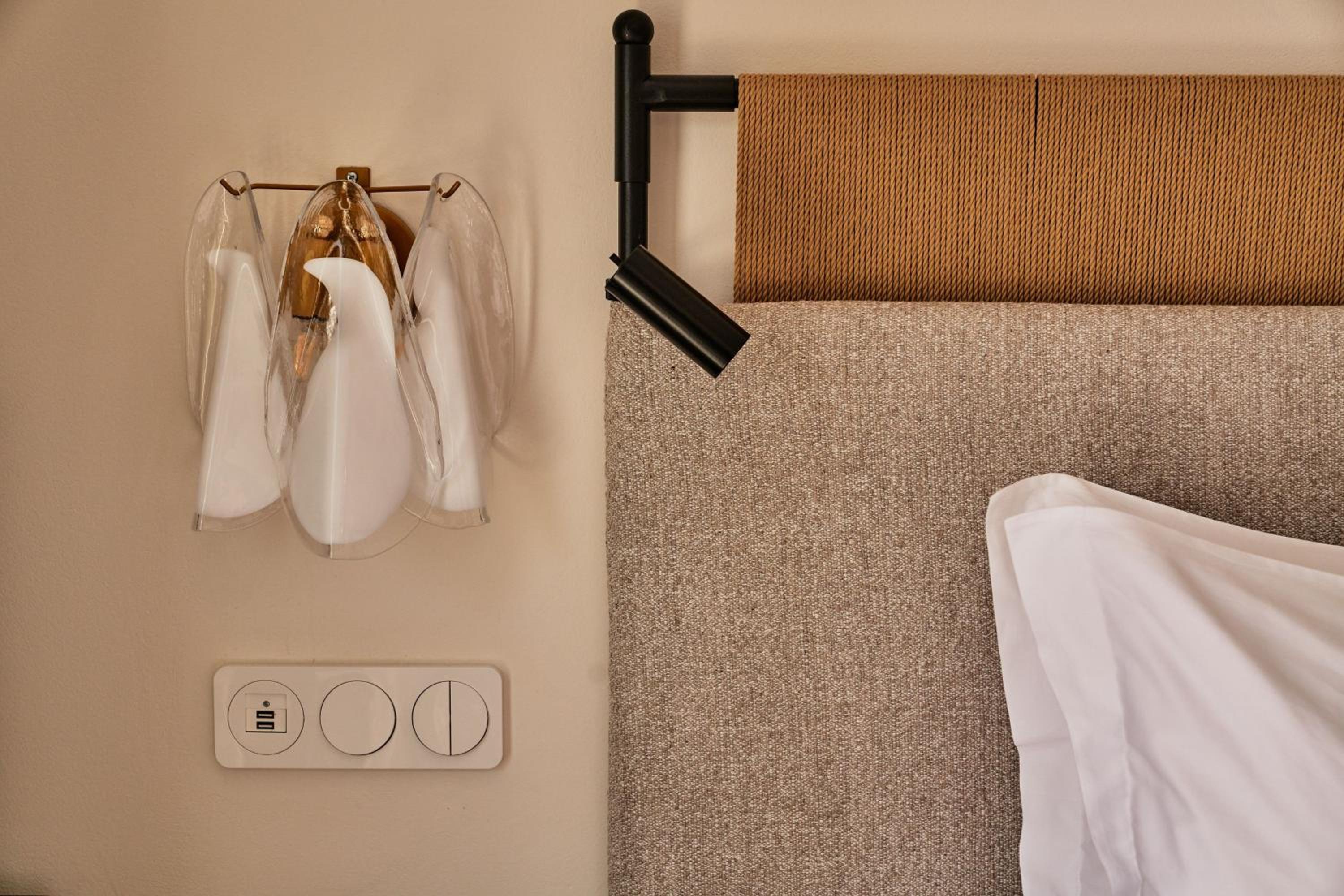 Earth Suite - One-Bedroom King Suite with Balcony and Resort View - Photo 8