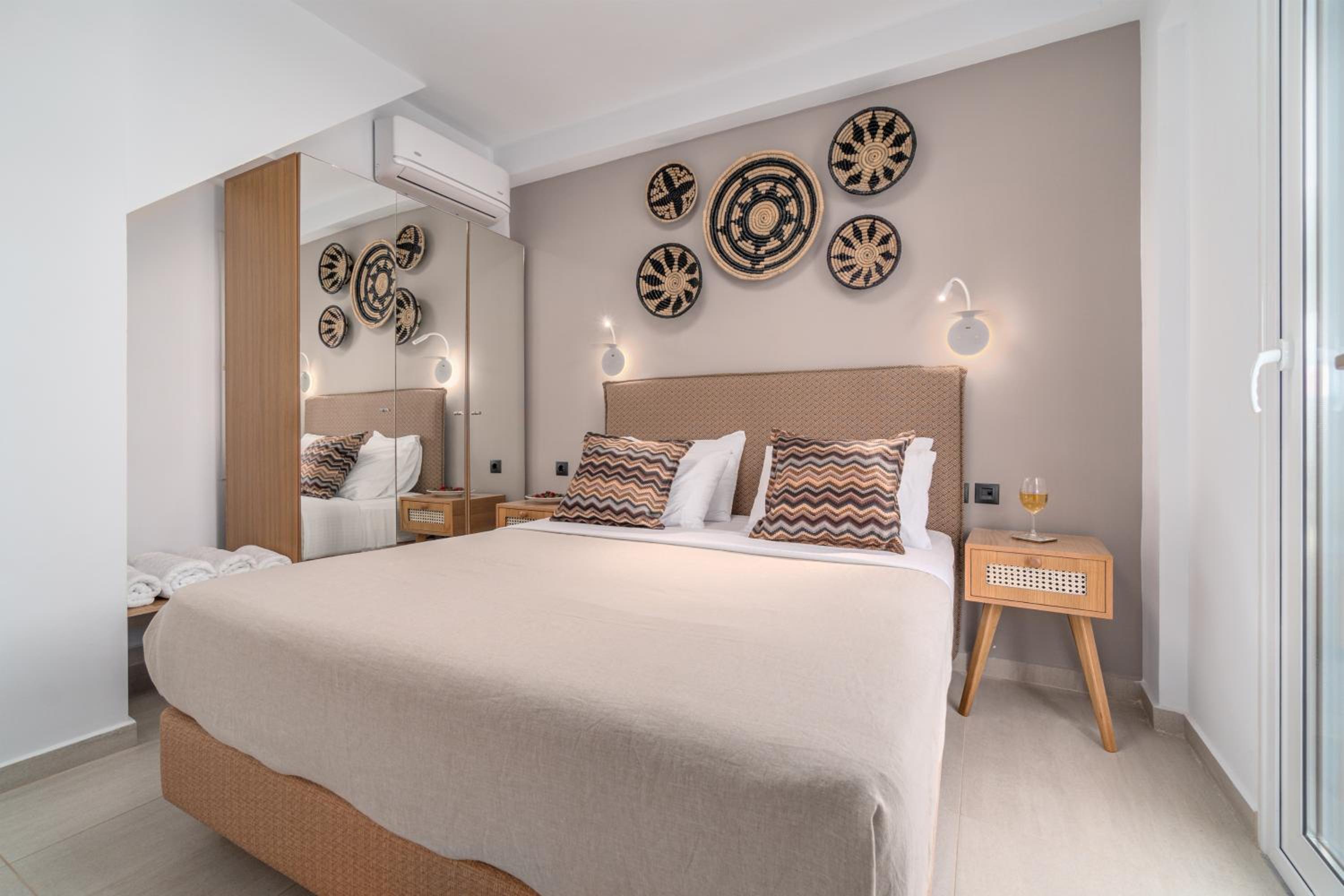 Two-Bedroom Villa - Photo 41