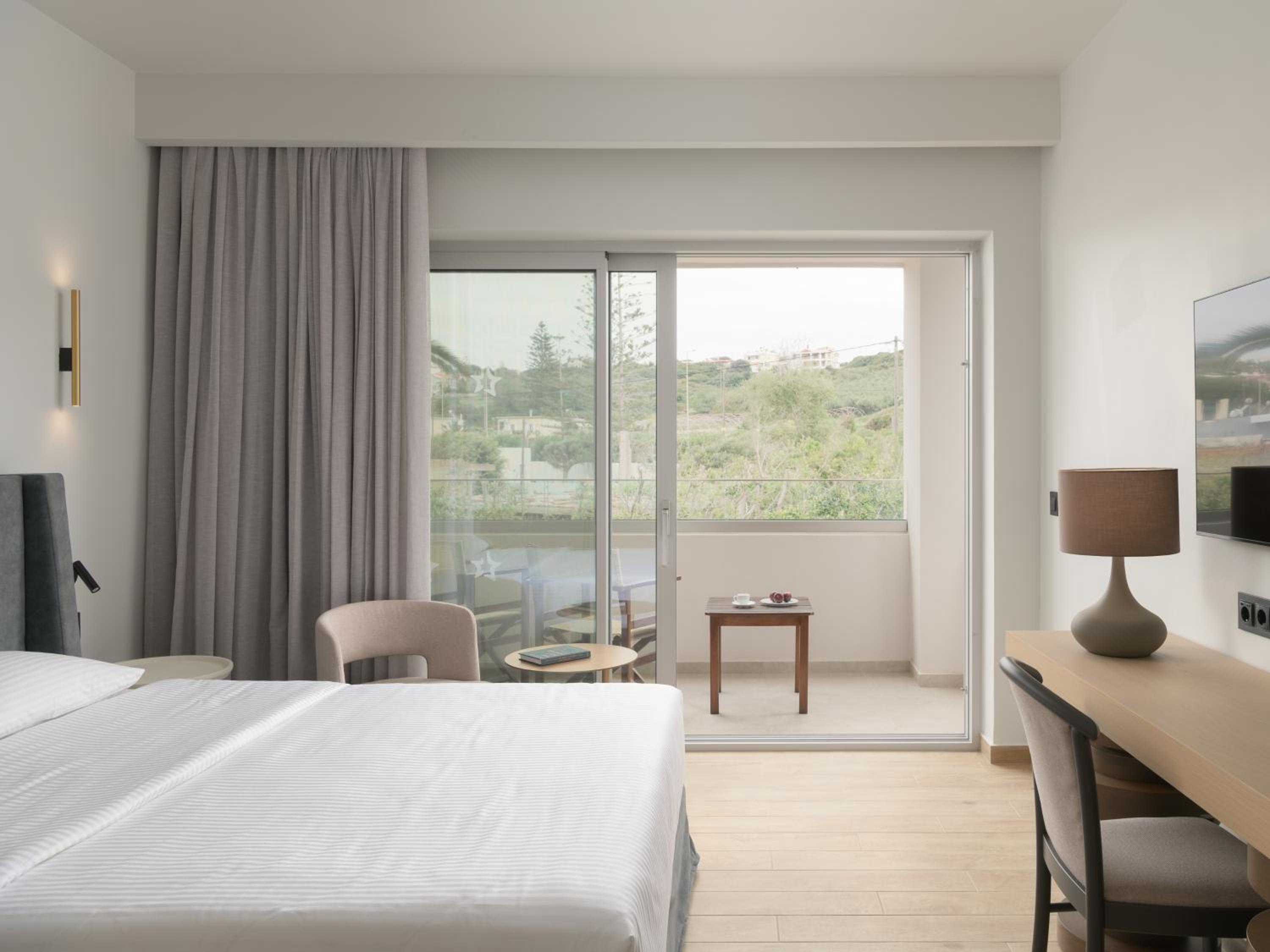 Habitación Doble o con Dos Camas con Vista al Jardín