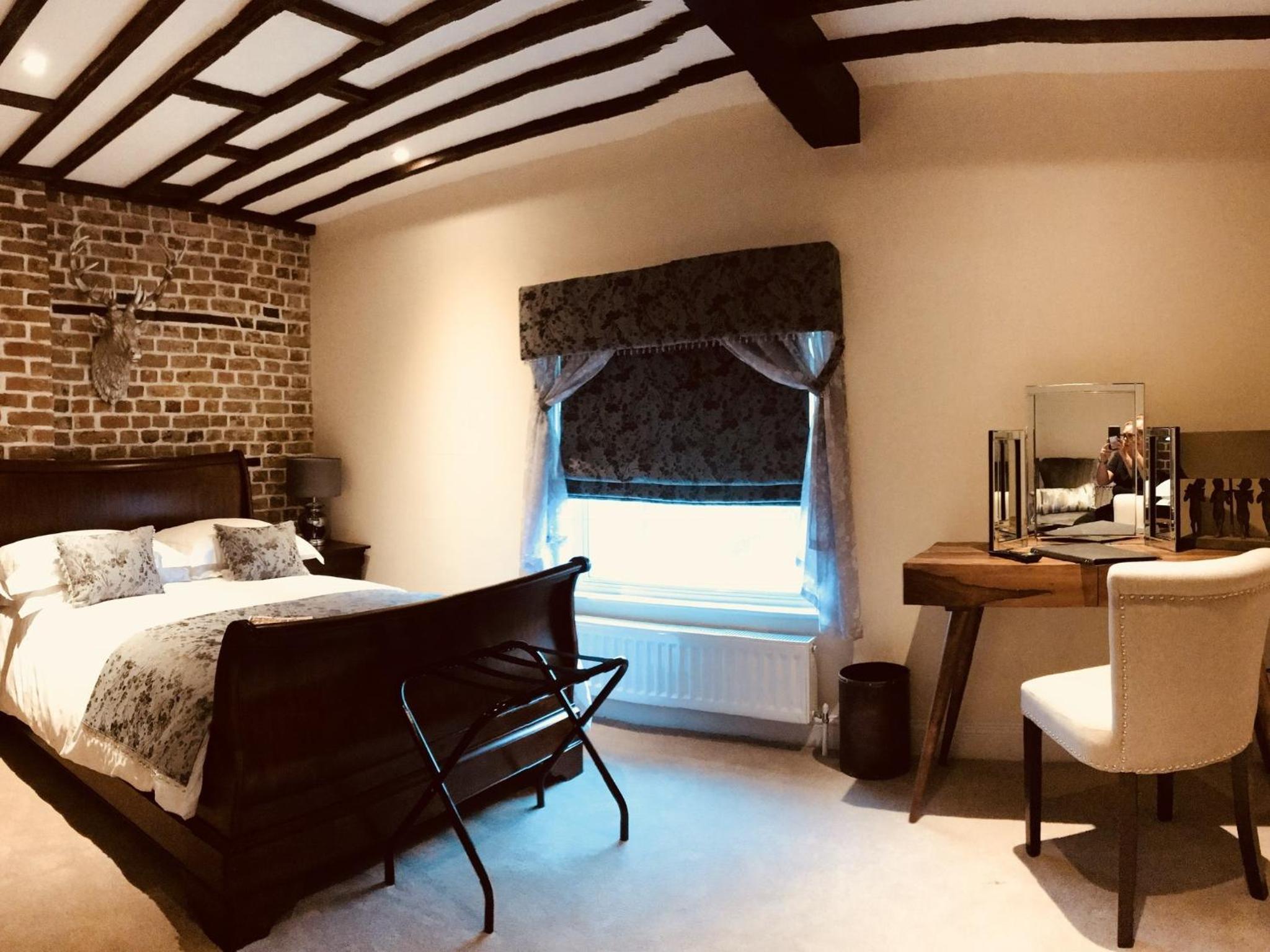 Deluxe Double Room With Shower photo 1