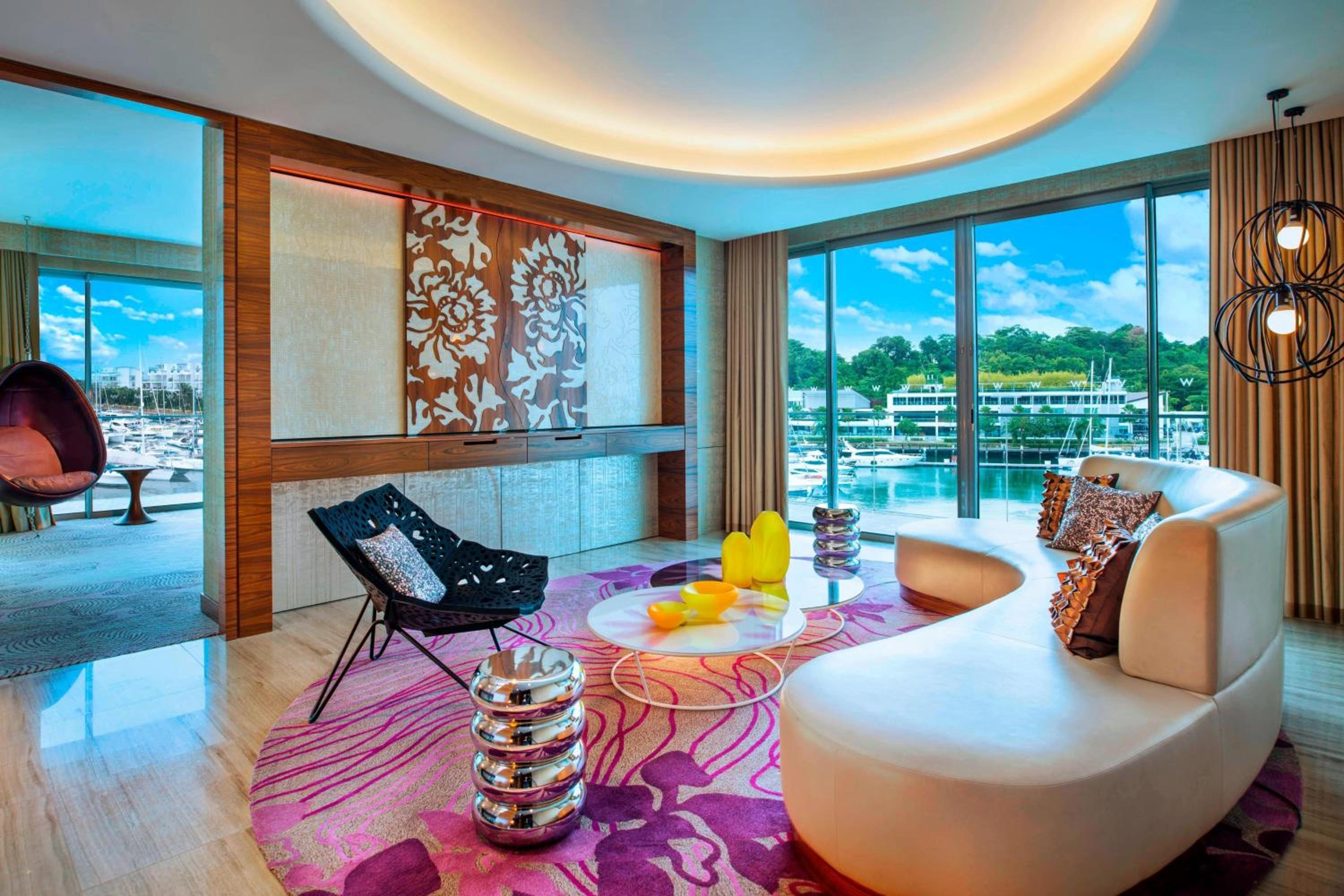 W Suite, 1 Bedroom Suite, 1 Super King Bed, Balcony